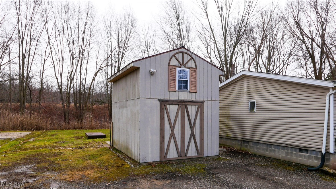 3792 Selnik Road