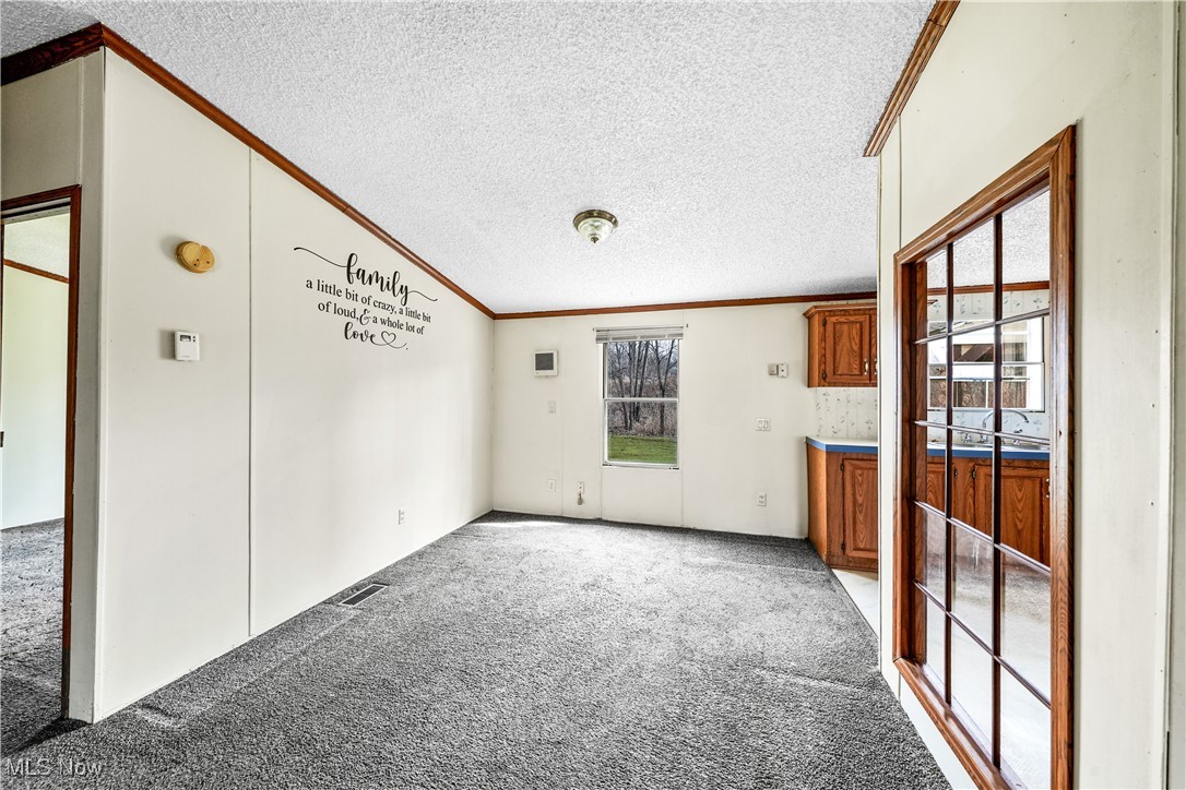 3792 Selnik Road