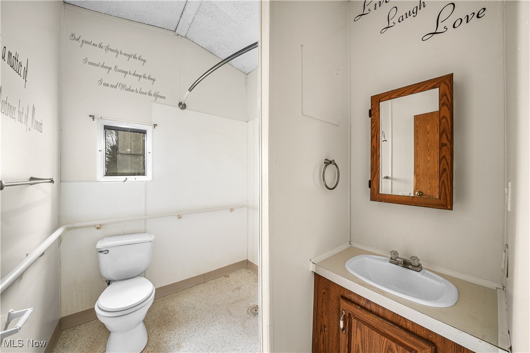 3792 Selnik Road