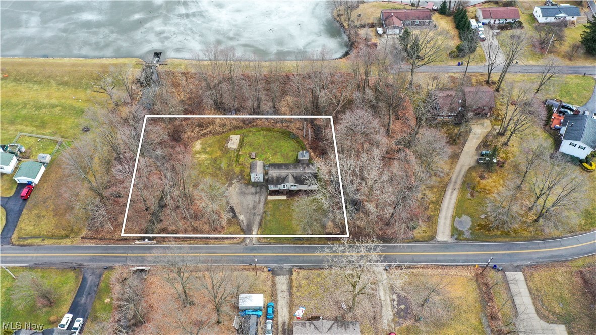 3792 Selnik Road