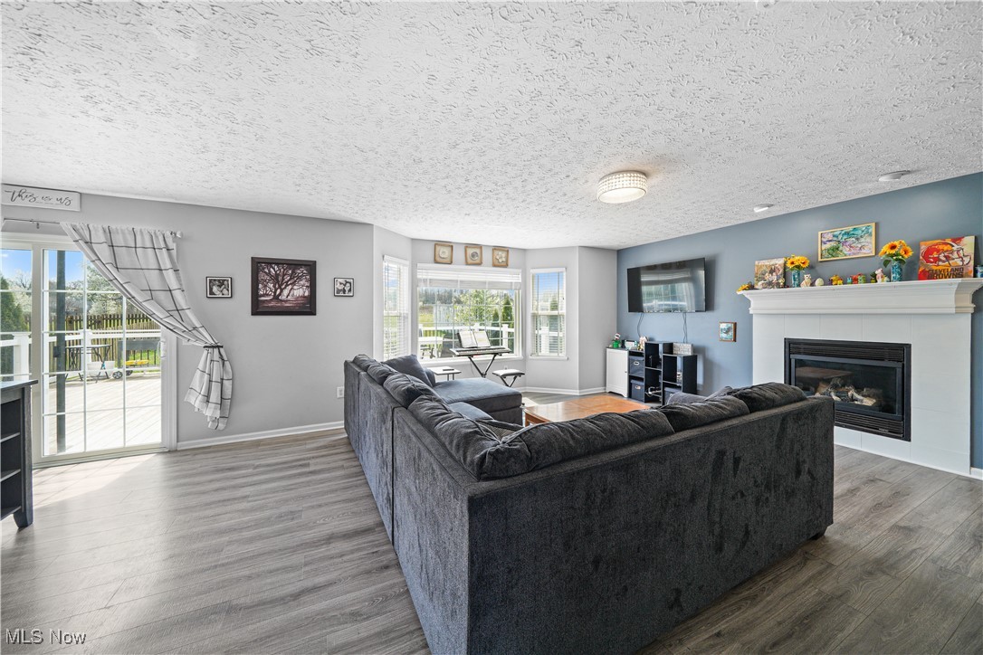 964 Chadwick Lane