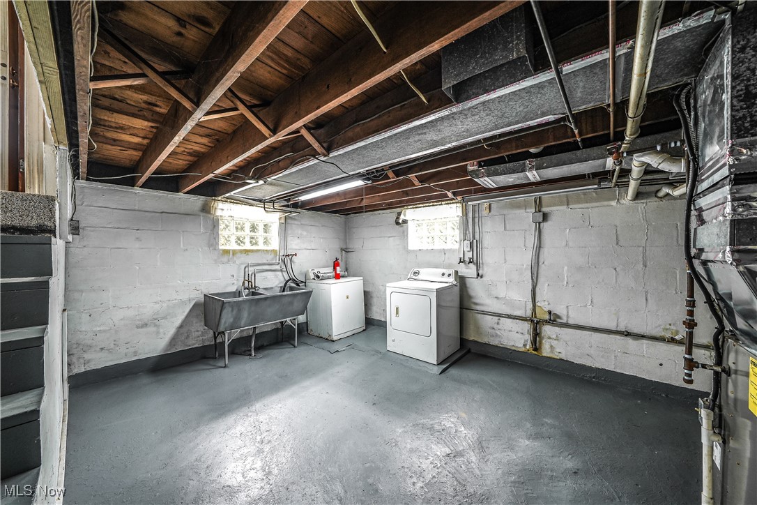423 Lincoln Street