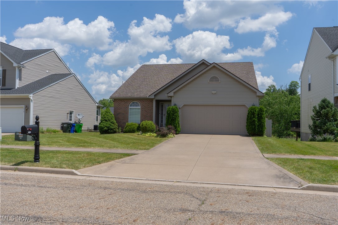 9812 Creekside Way