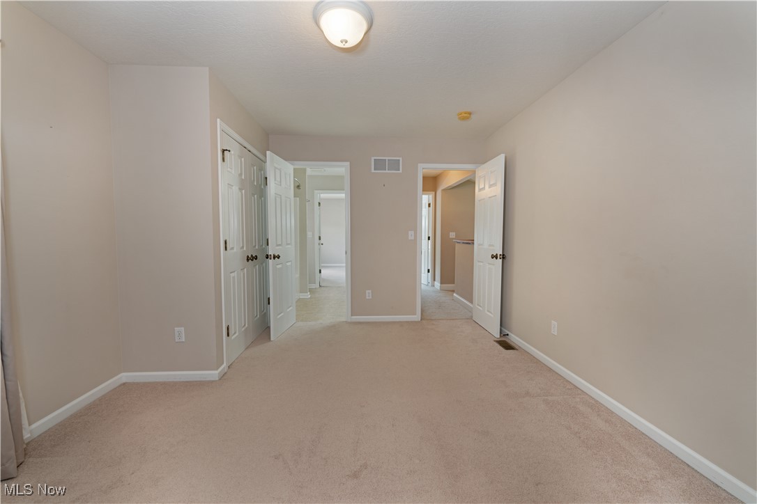 9812 Creekside Way