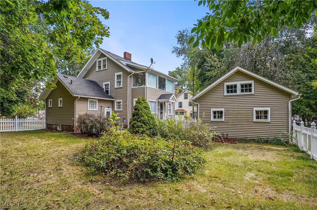 3666 Darrow Road