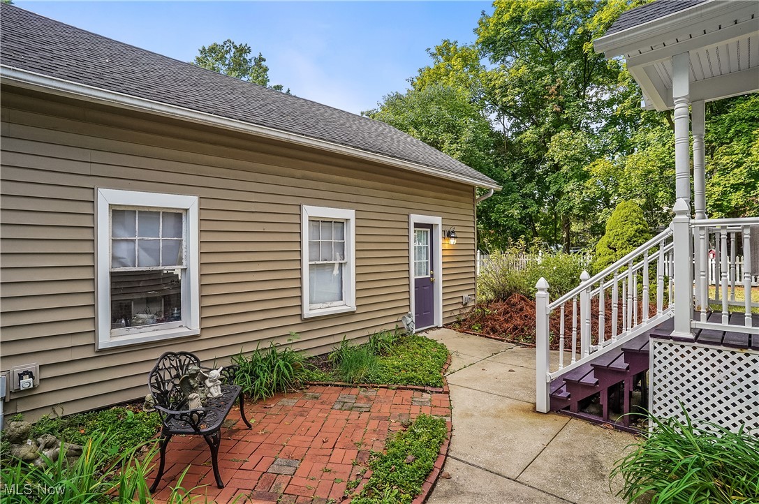3666 Darrow Road