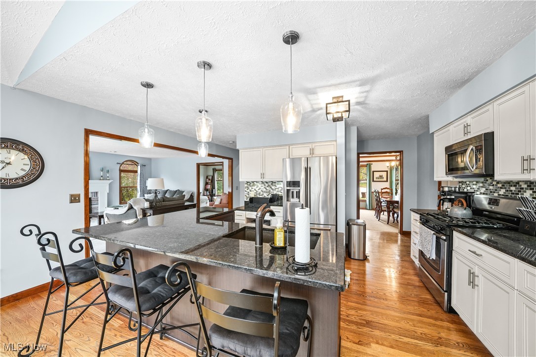 350 Aspen Court