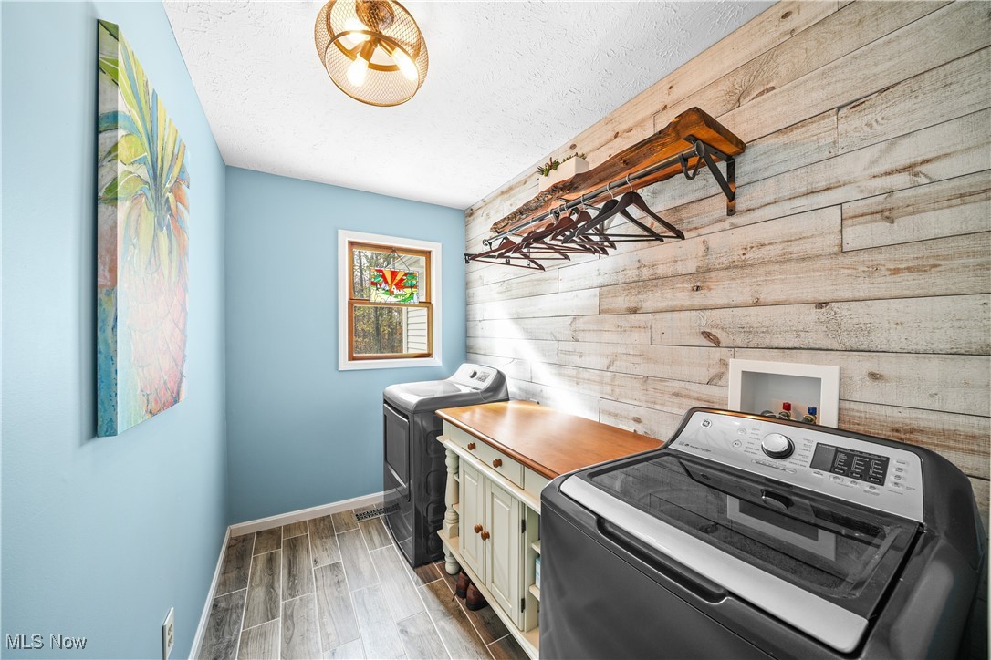 350 Aspen Court