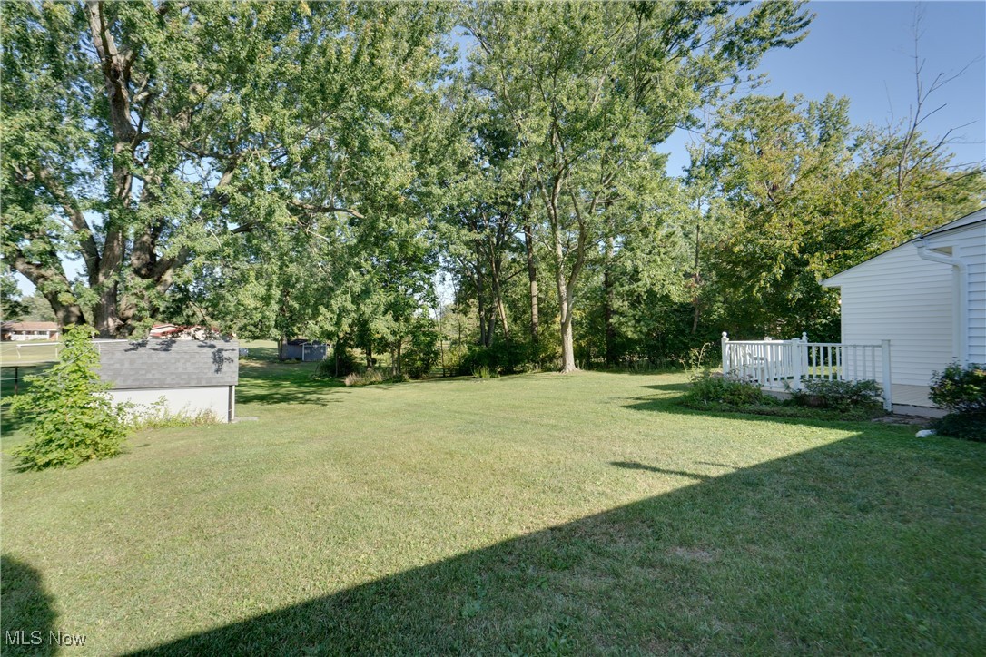 9244 Lakeside Drive