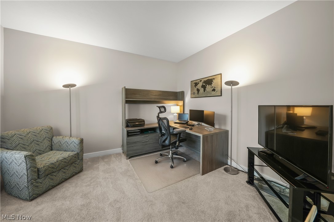 8513 Raya Lane