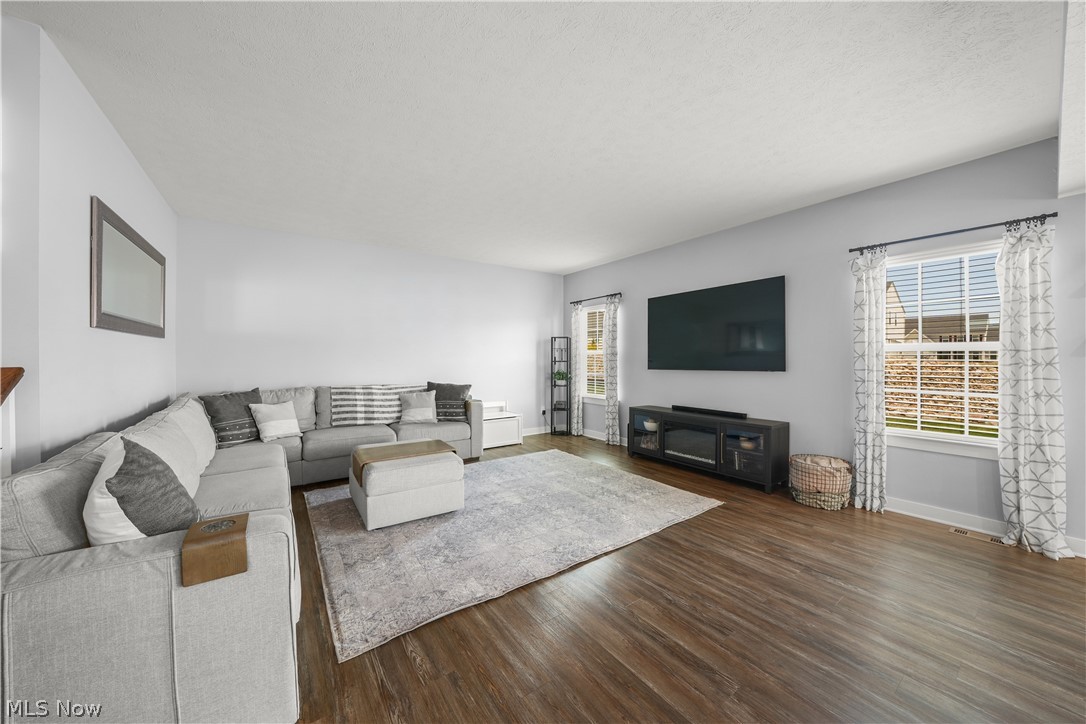 8513 Raya Lane