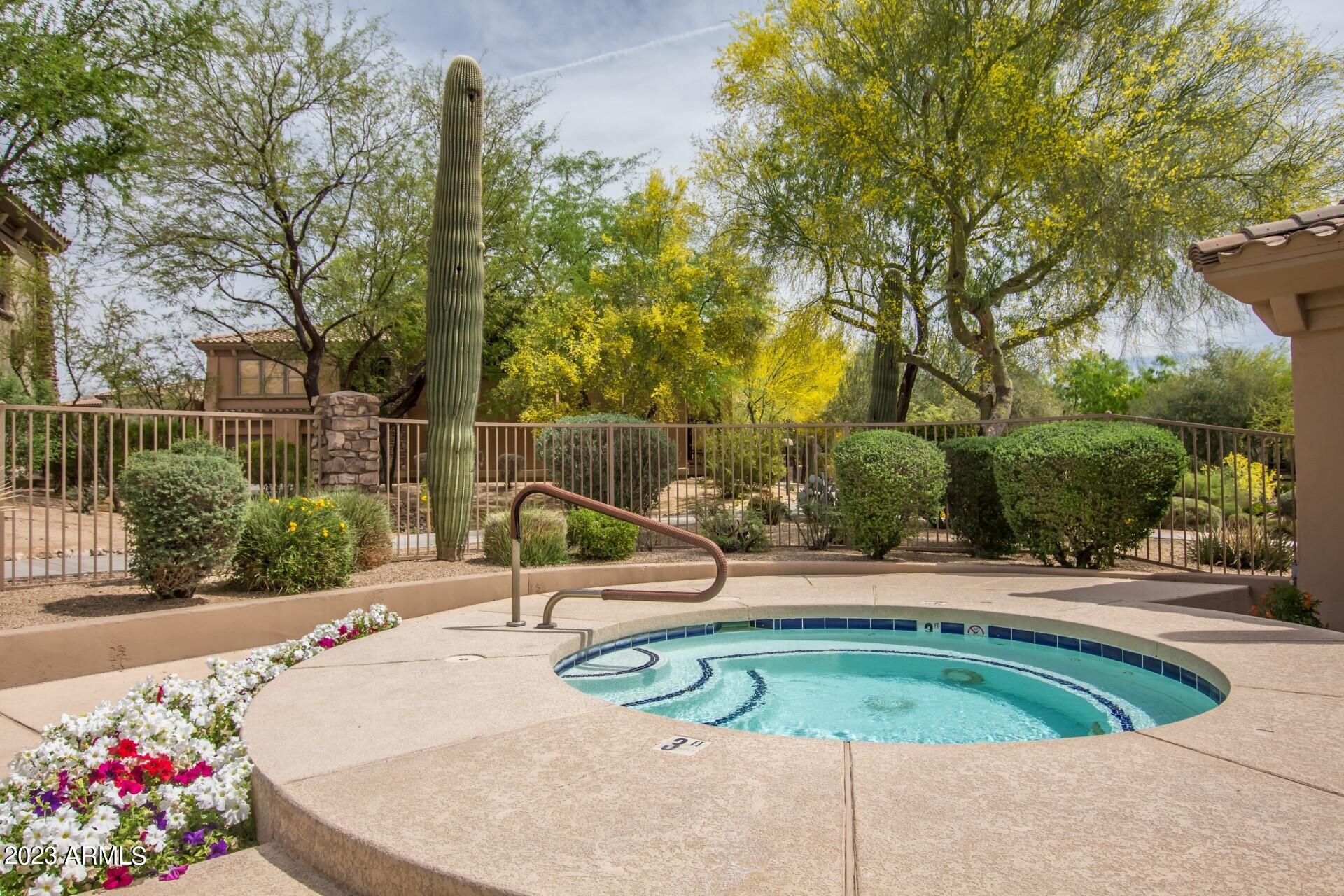 19700 N 76TH Street, 2122