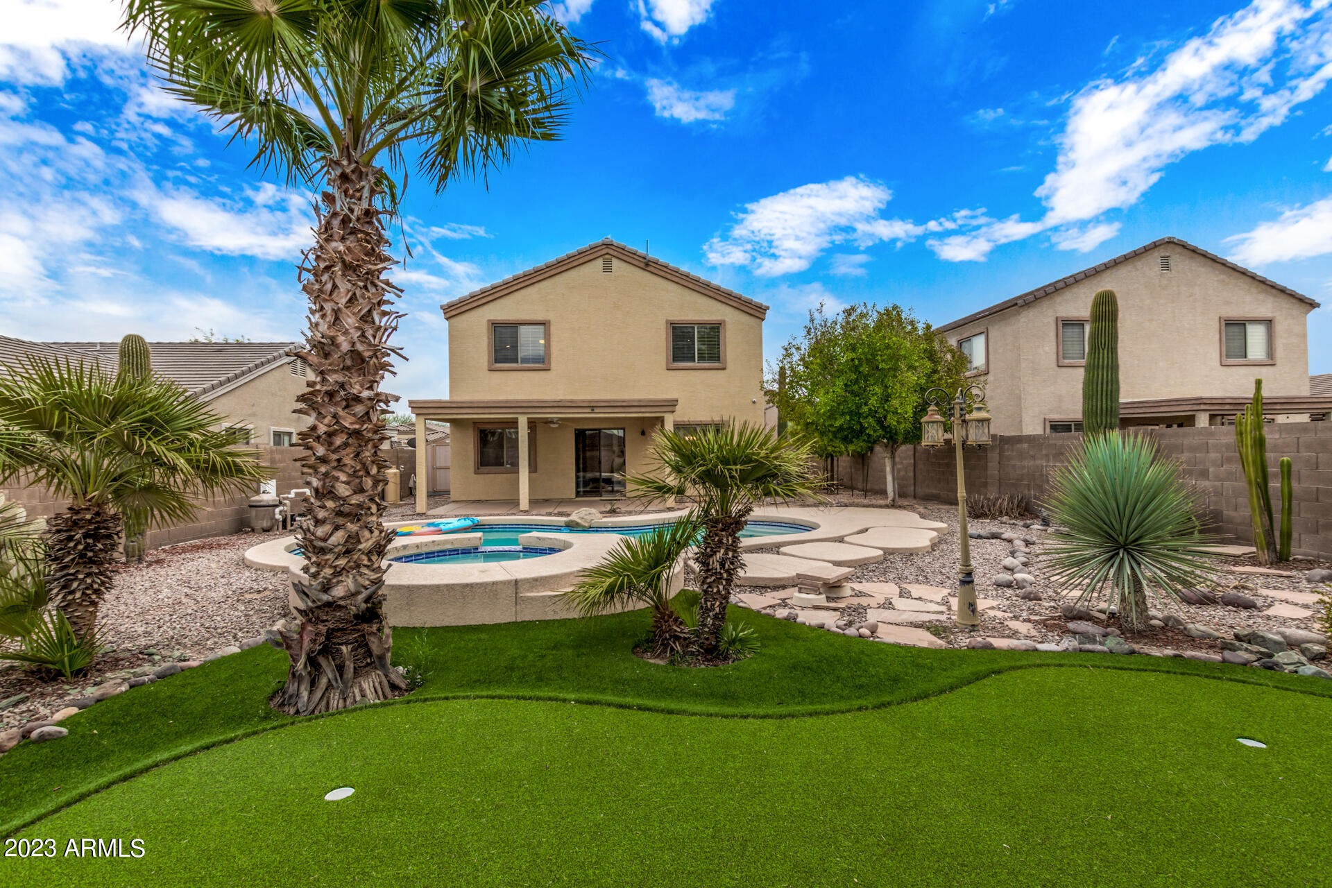 574 E DRAGON SPRINGS Drive