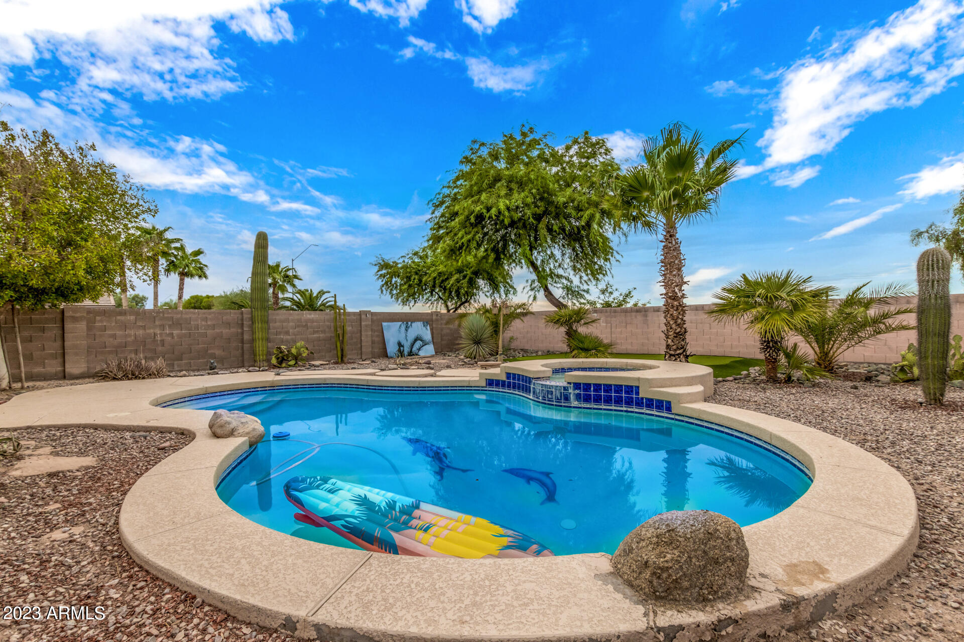 574 E DRAGON SPRINGS Drive