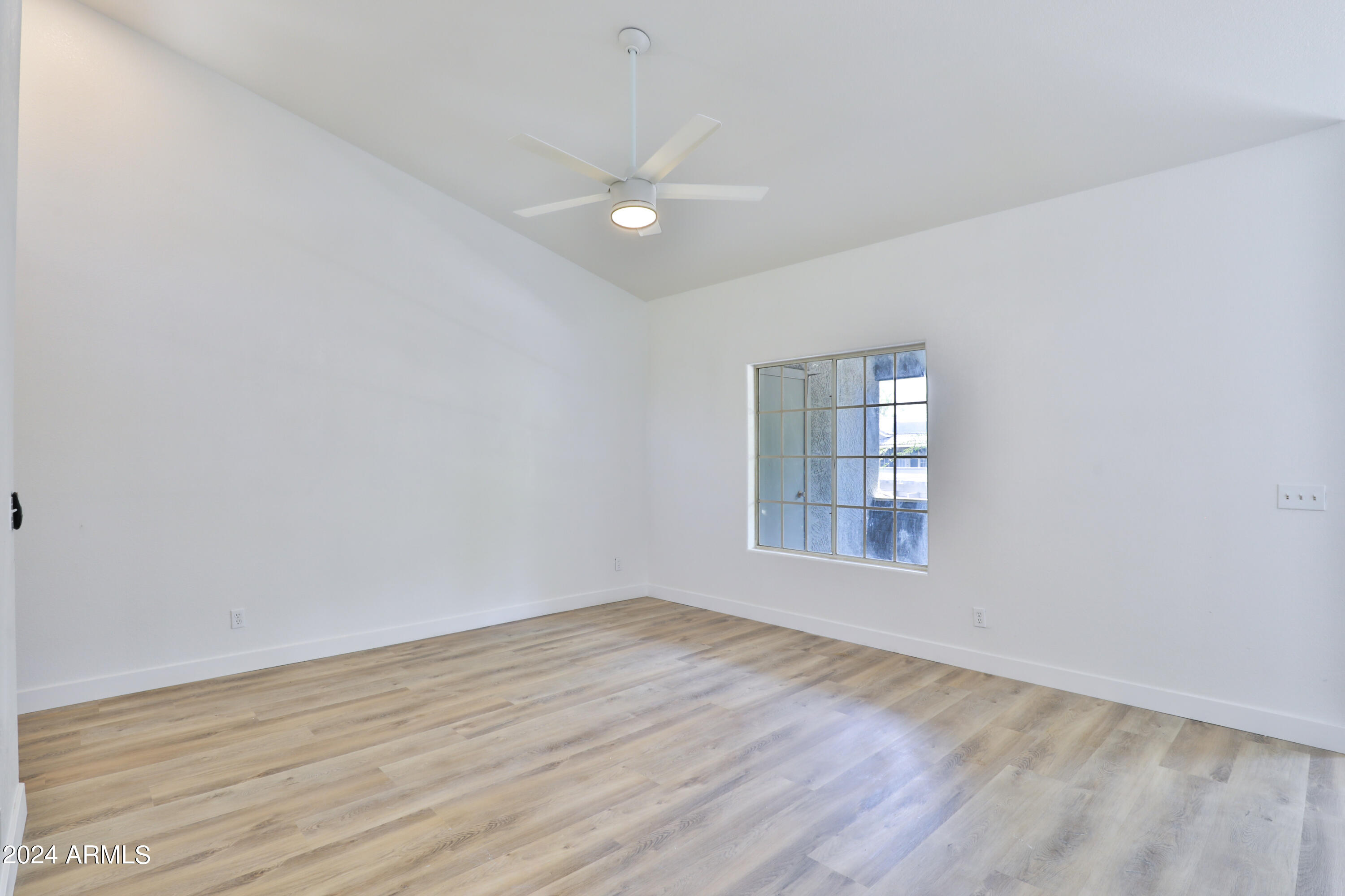 255 S KYRENE Road, 229