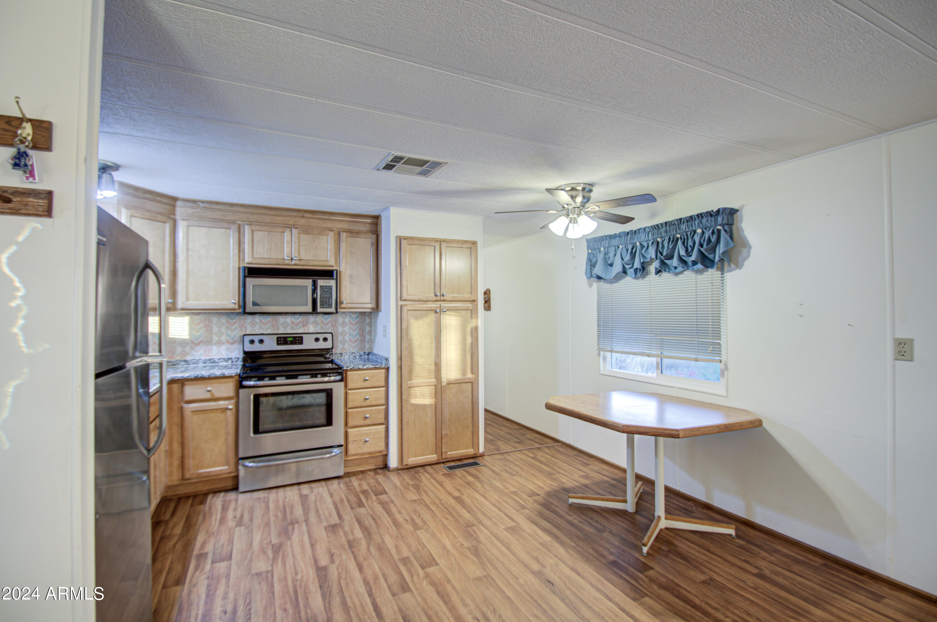 11435 E APACHE Trail, 8