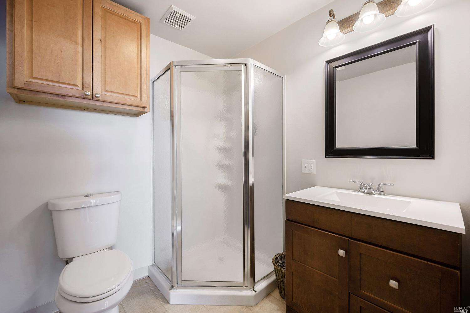 1525 E Francisco Boulevard Unit: 3