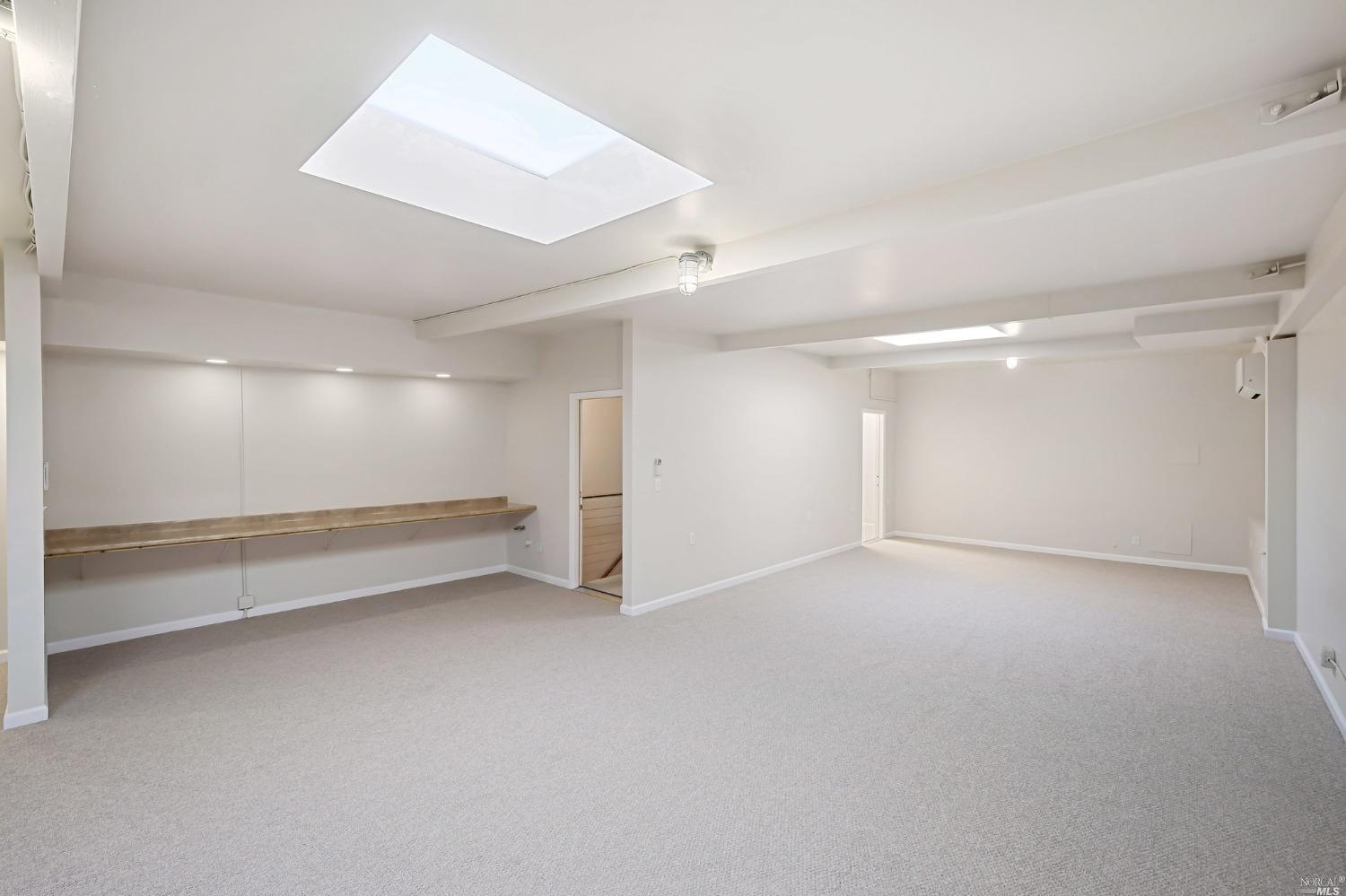 1525 E Francisco Boulevard Unit: 3