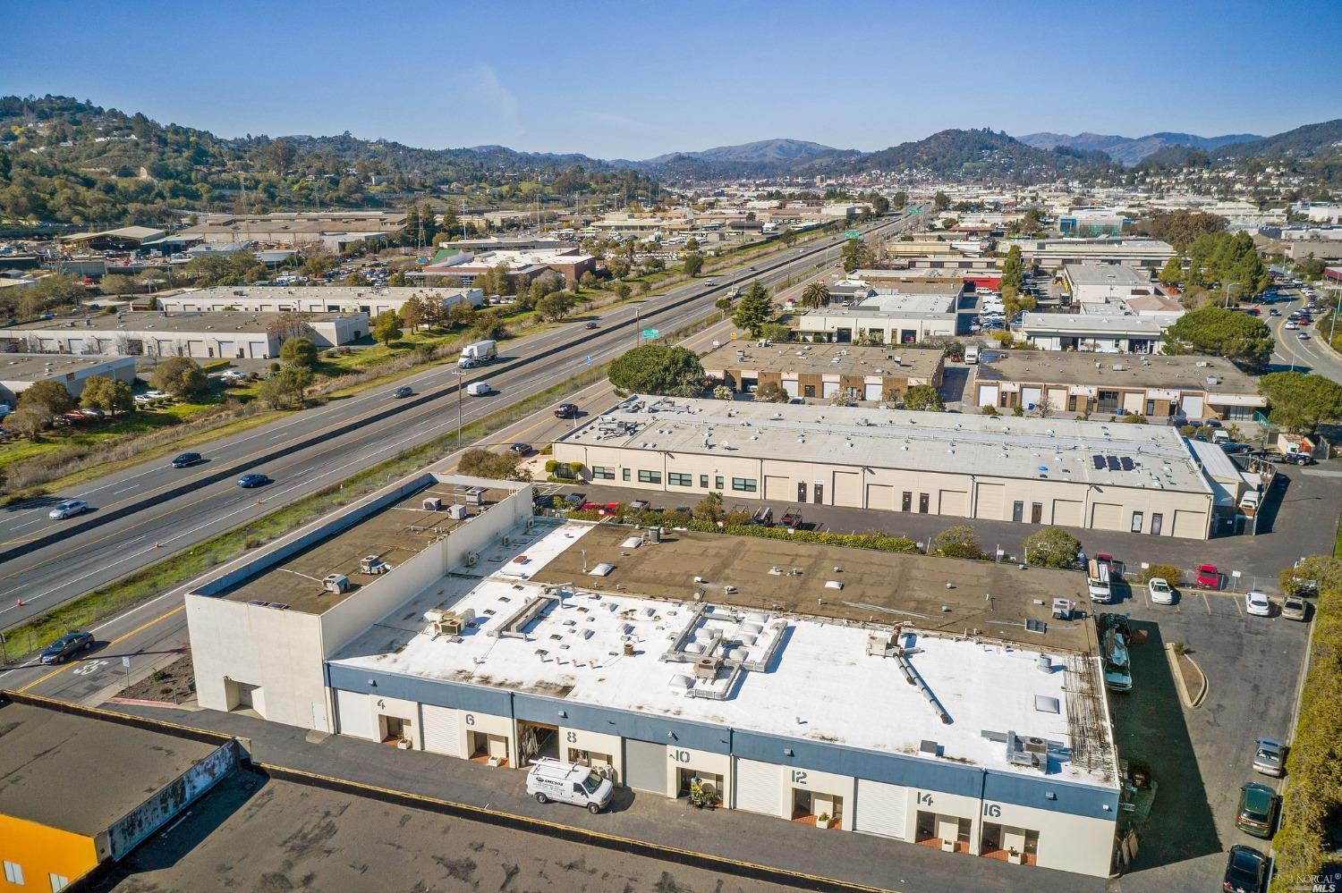 1525 E Francisco Boulevard Unit: 3