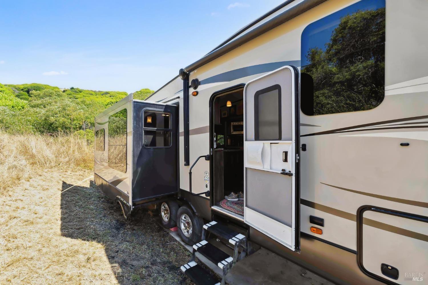 17990 State Route1 Hwy