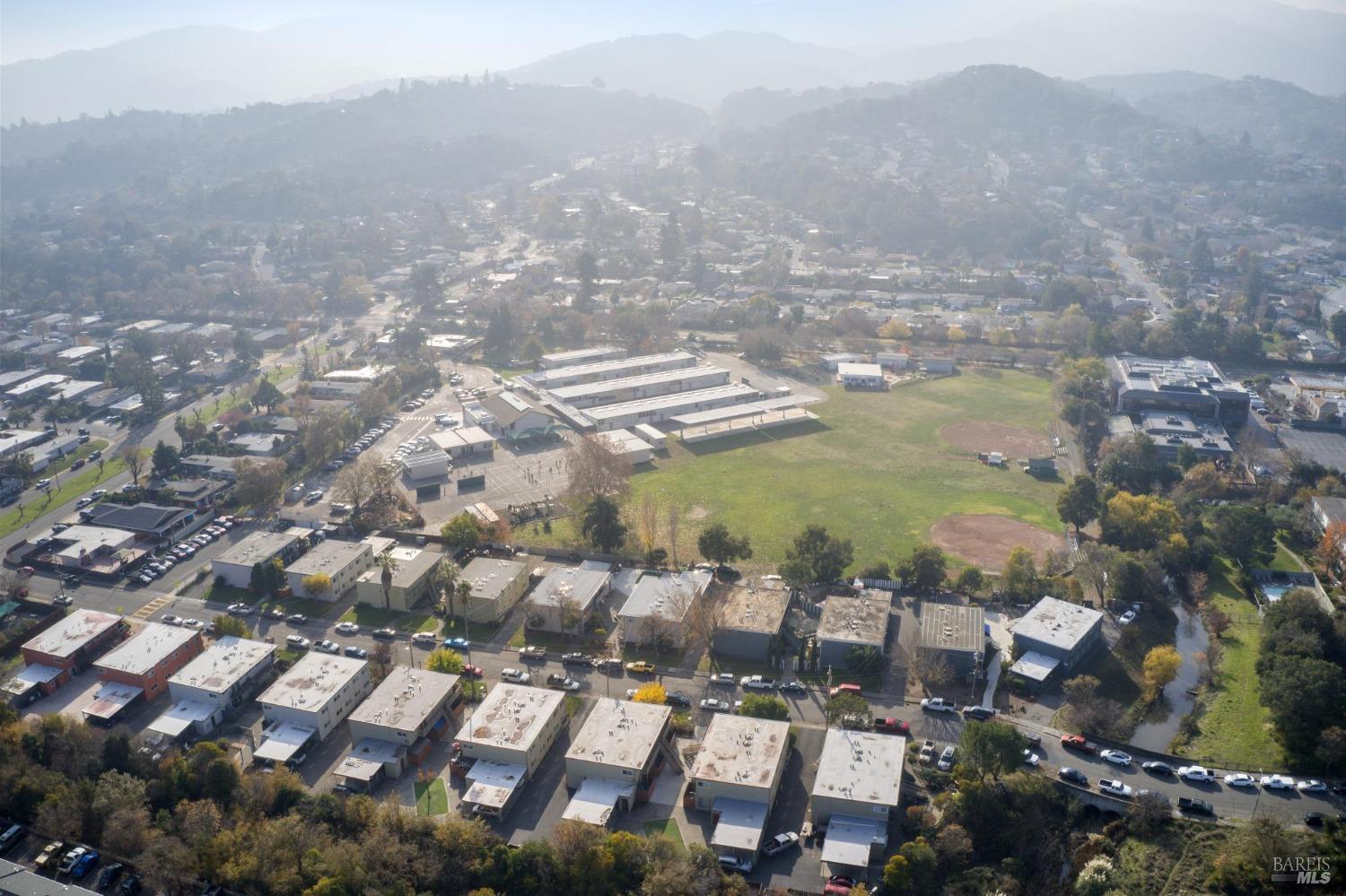 1317-1319 Leafwood Dr