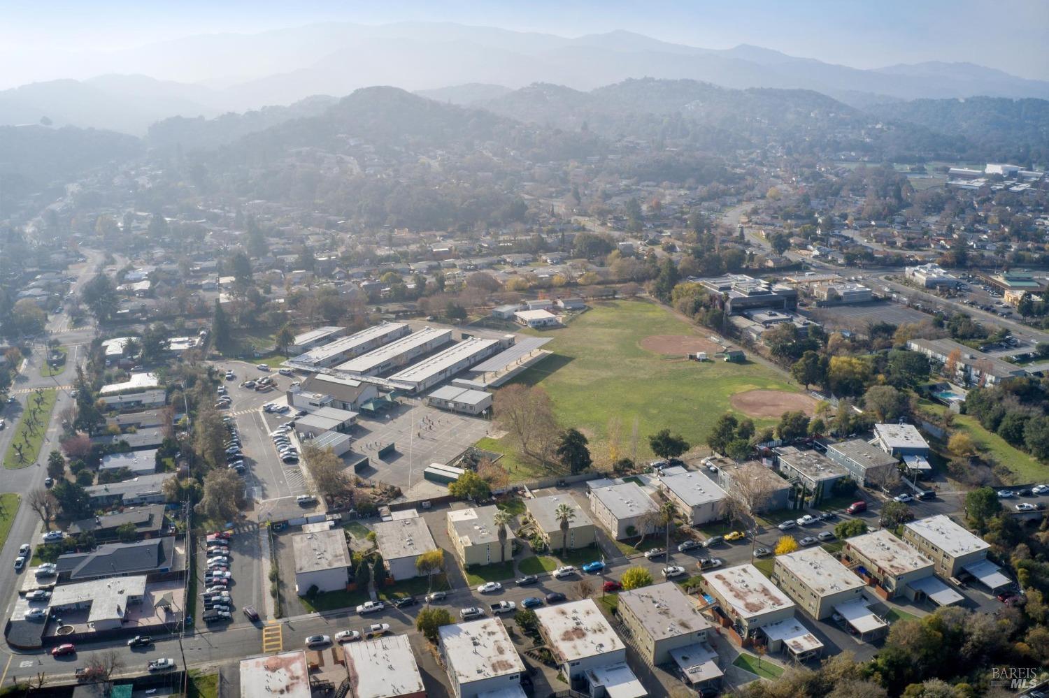 1317-1319 Leafwood Dr