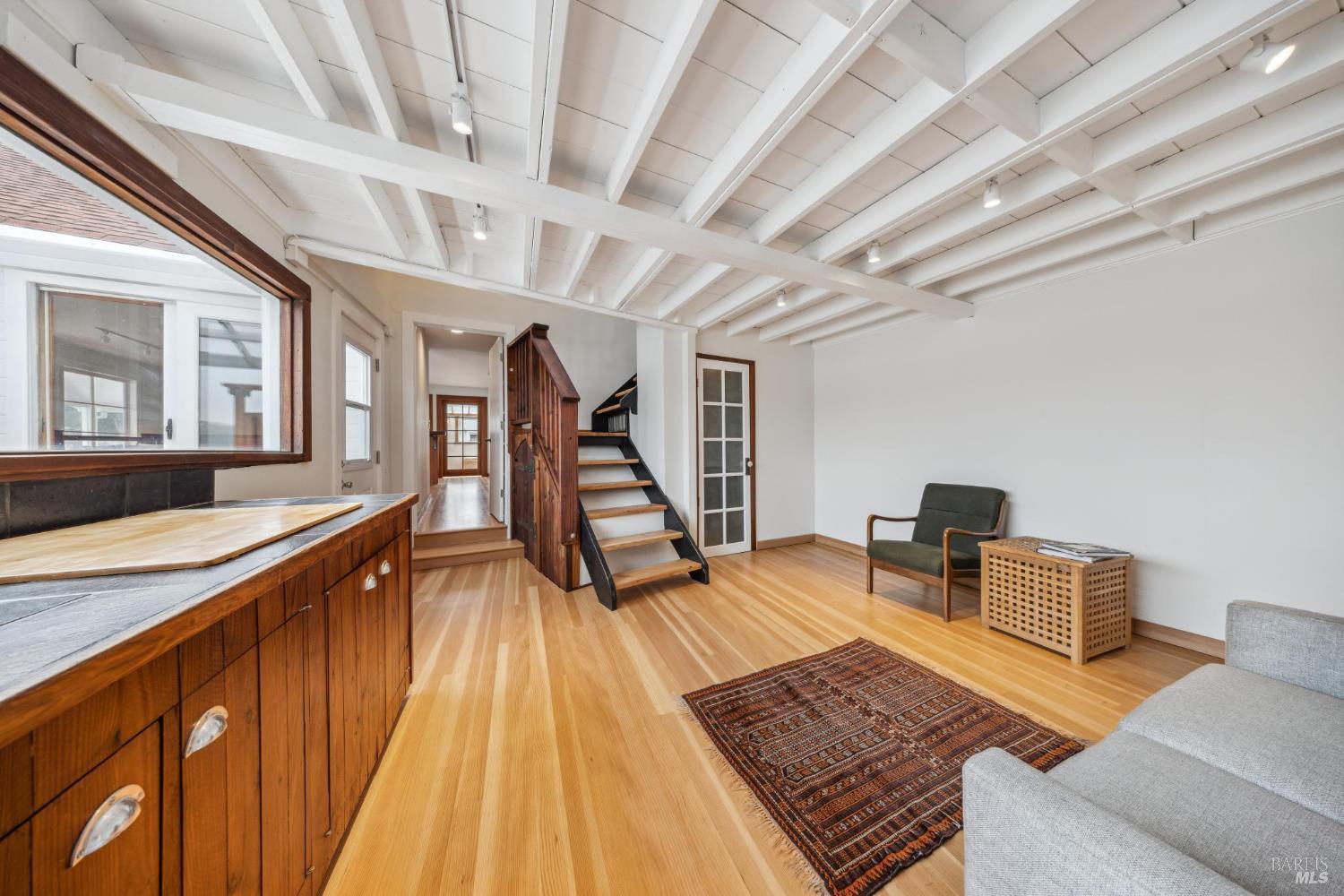 22195 State Route 1 Hwy