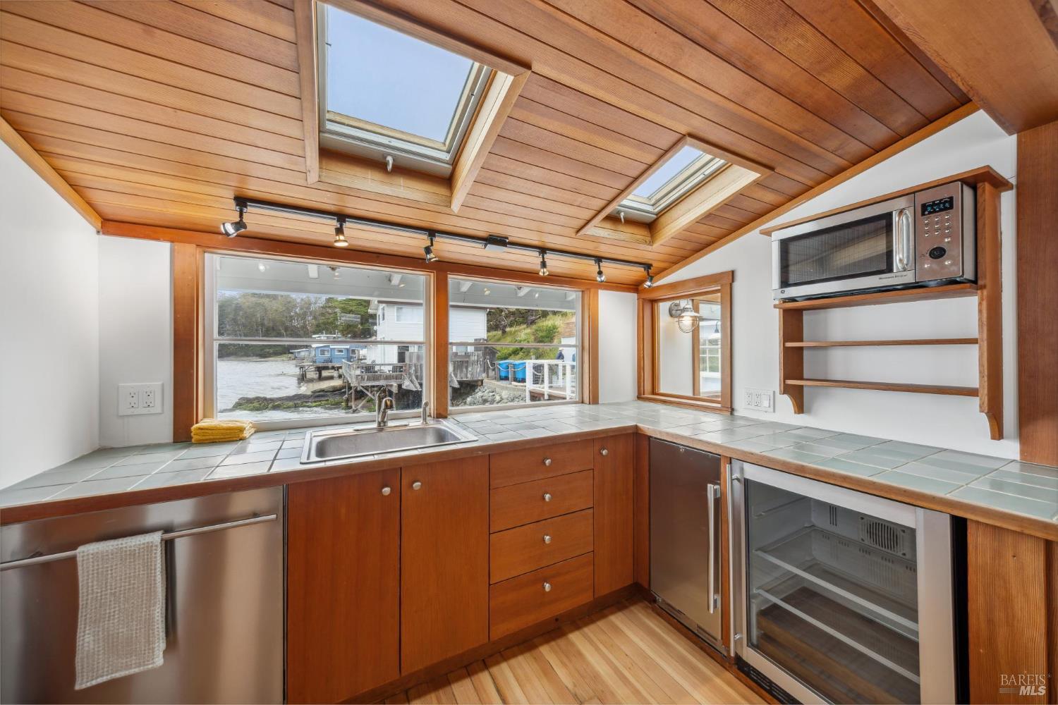 22195 State Route 1 Hwy