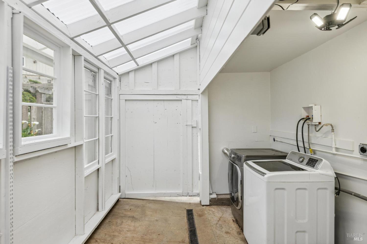 22195 State Route 1 Hwy