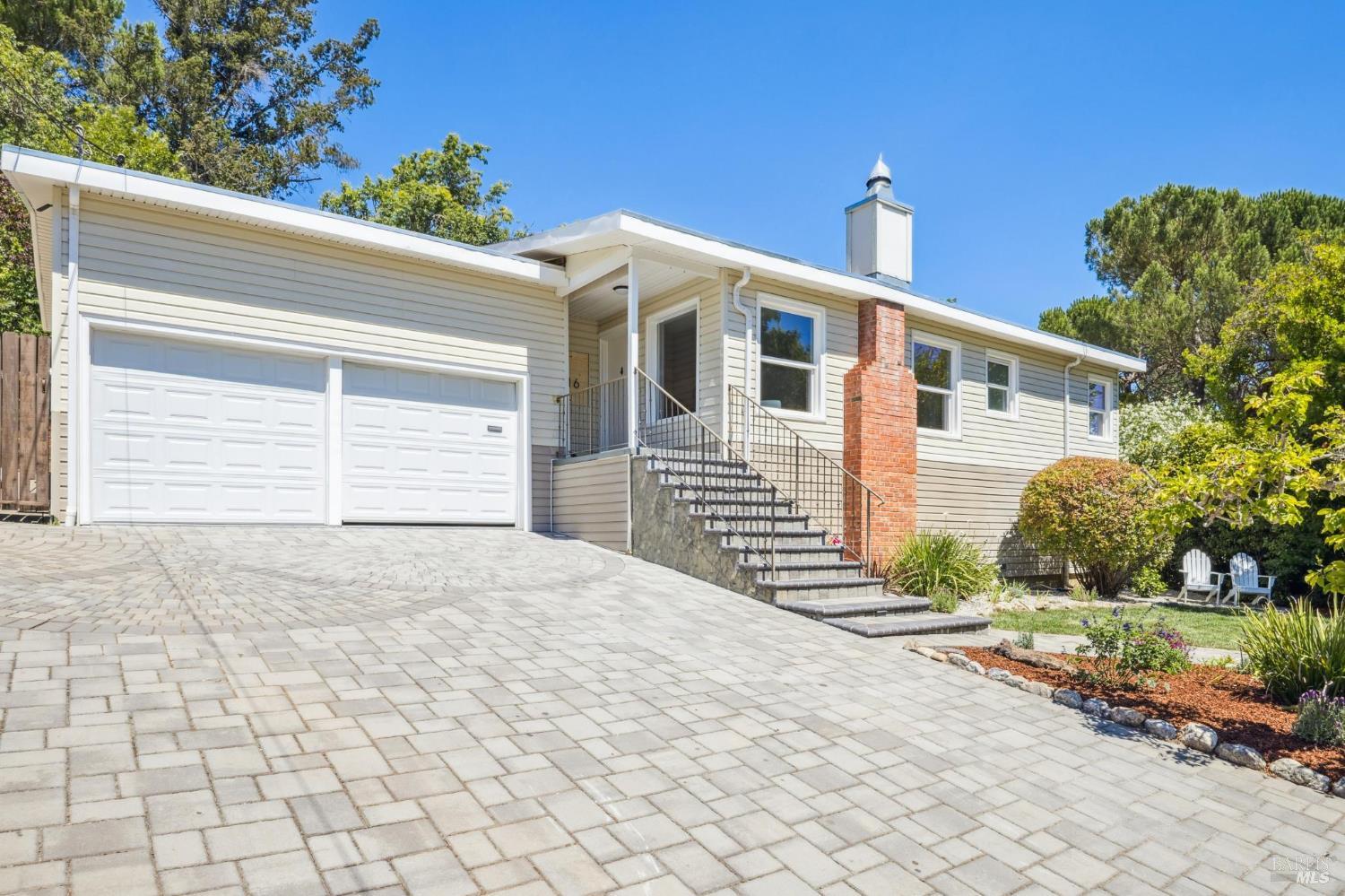 16 Marion Ct