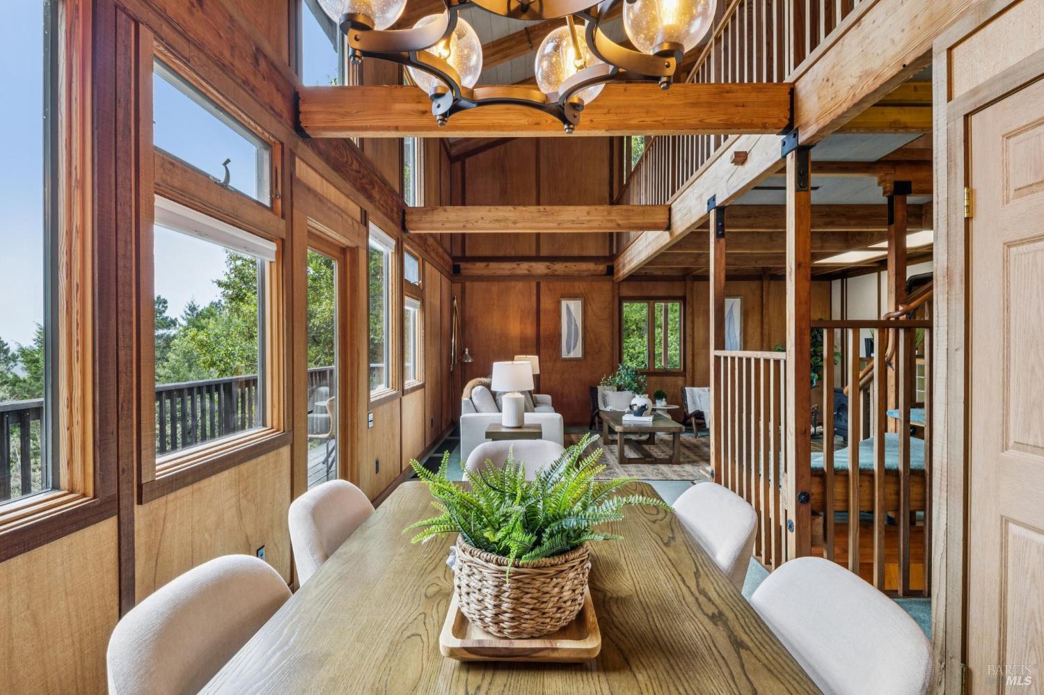 95 Sunnyside Drive