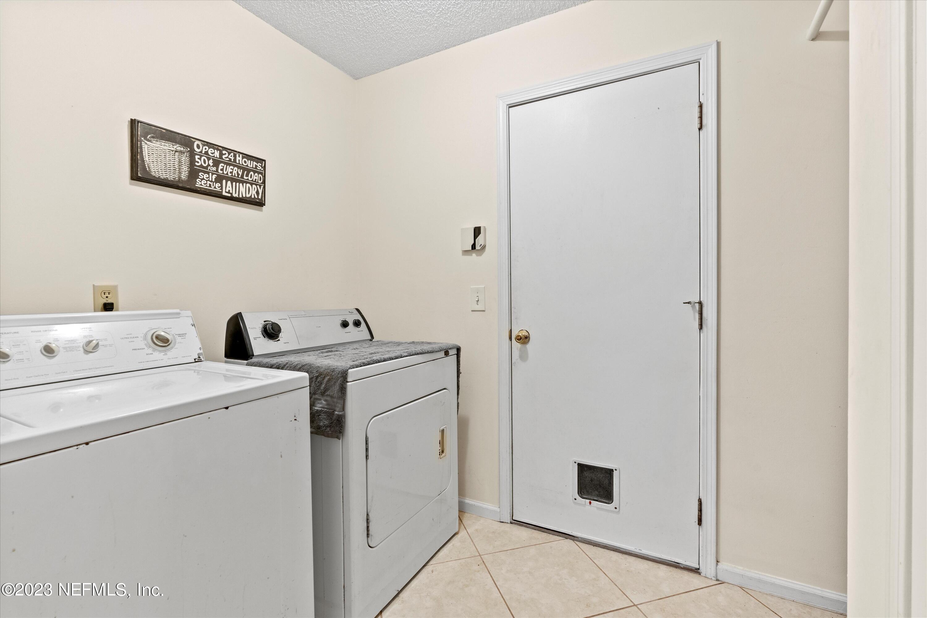 631 HIBERNIA OAKS Drive