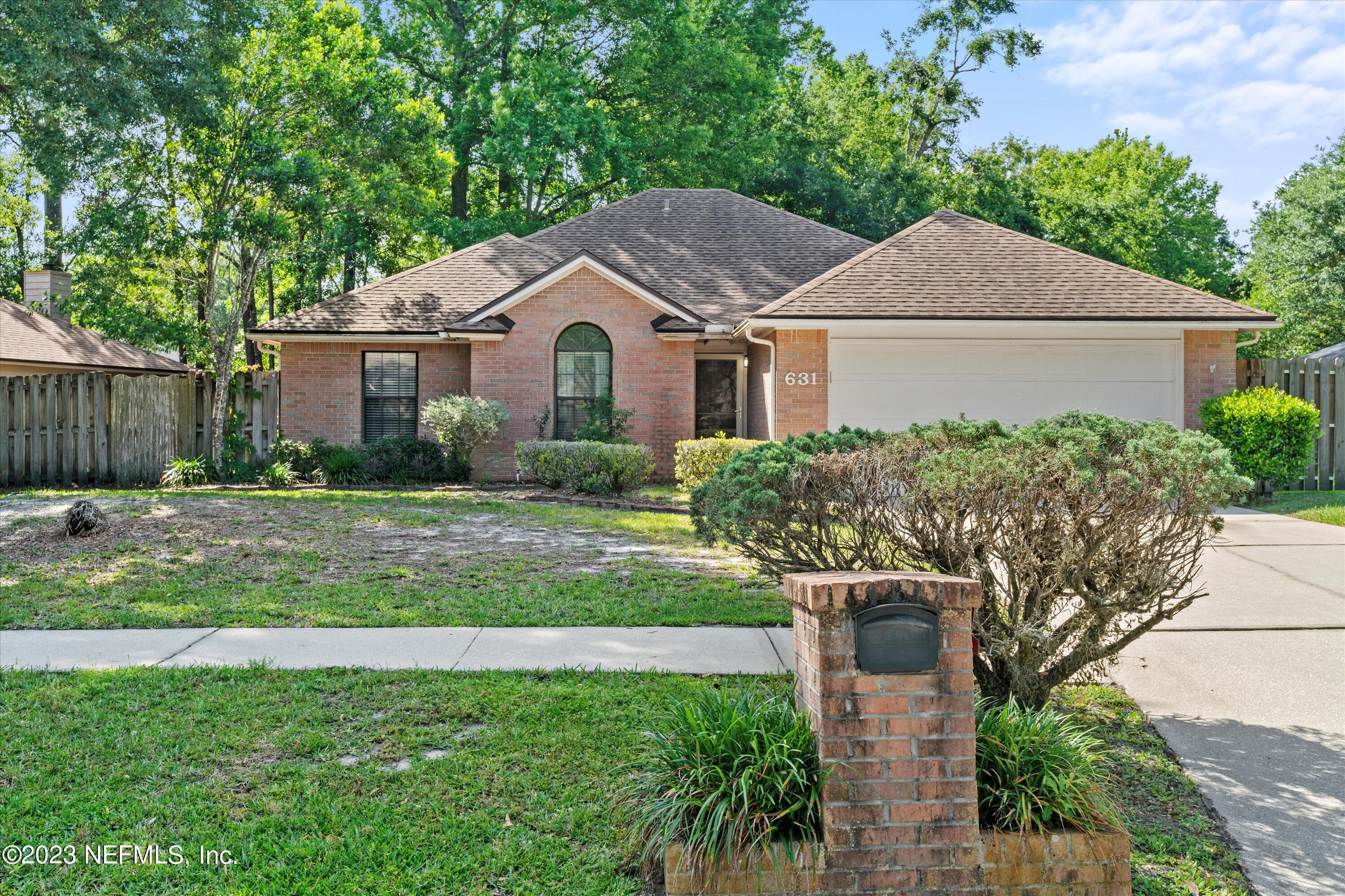 631 HIBERNIA OAKS Drive