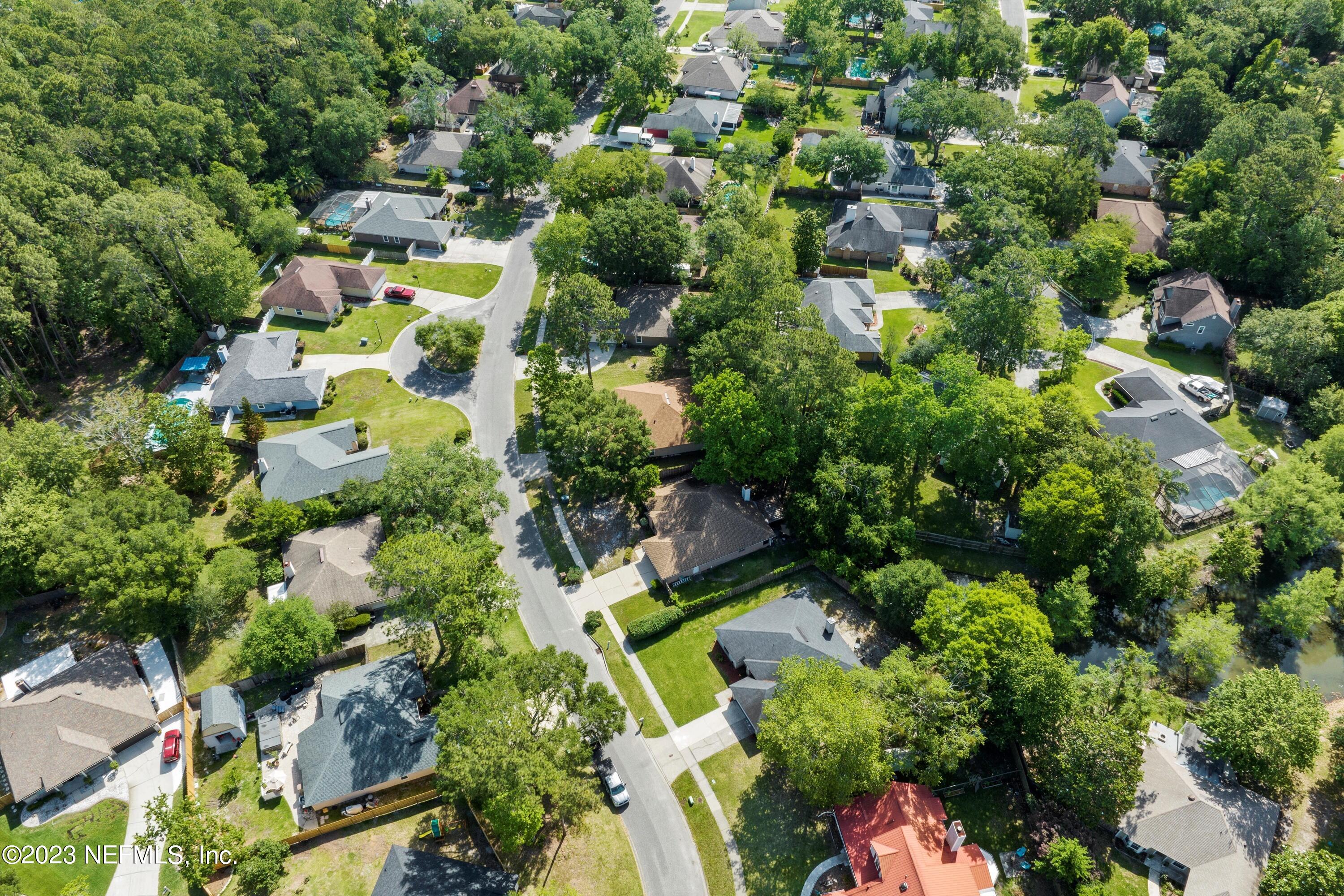 631 HIBERNIA OAKS Drive