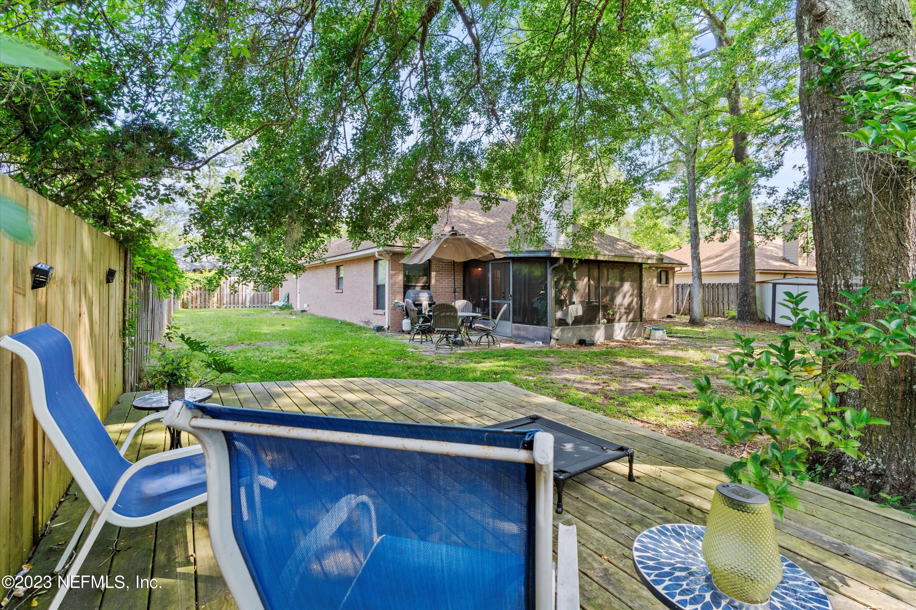 631 HIBERNIA OAKS Drive