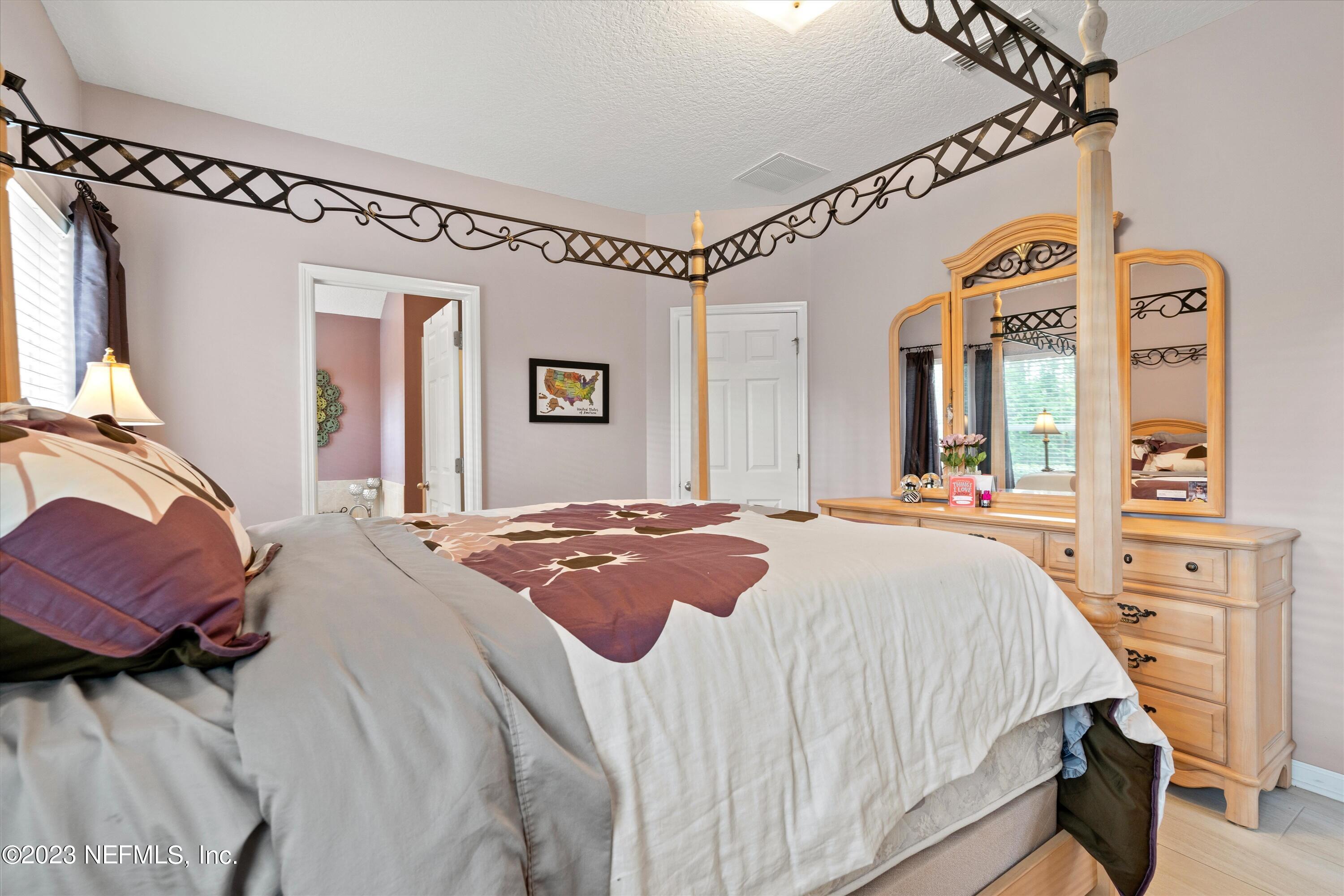 113 GOLDEN GUARD Drive