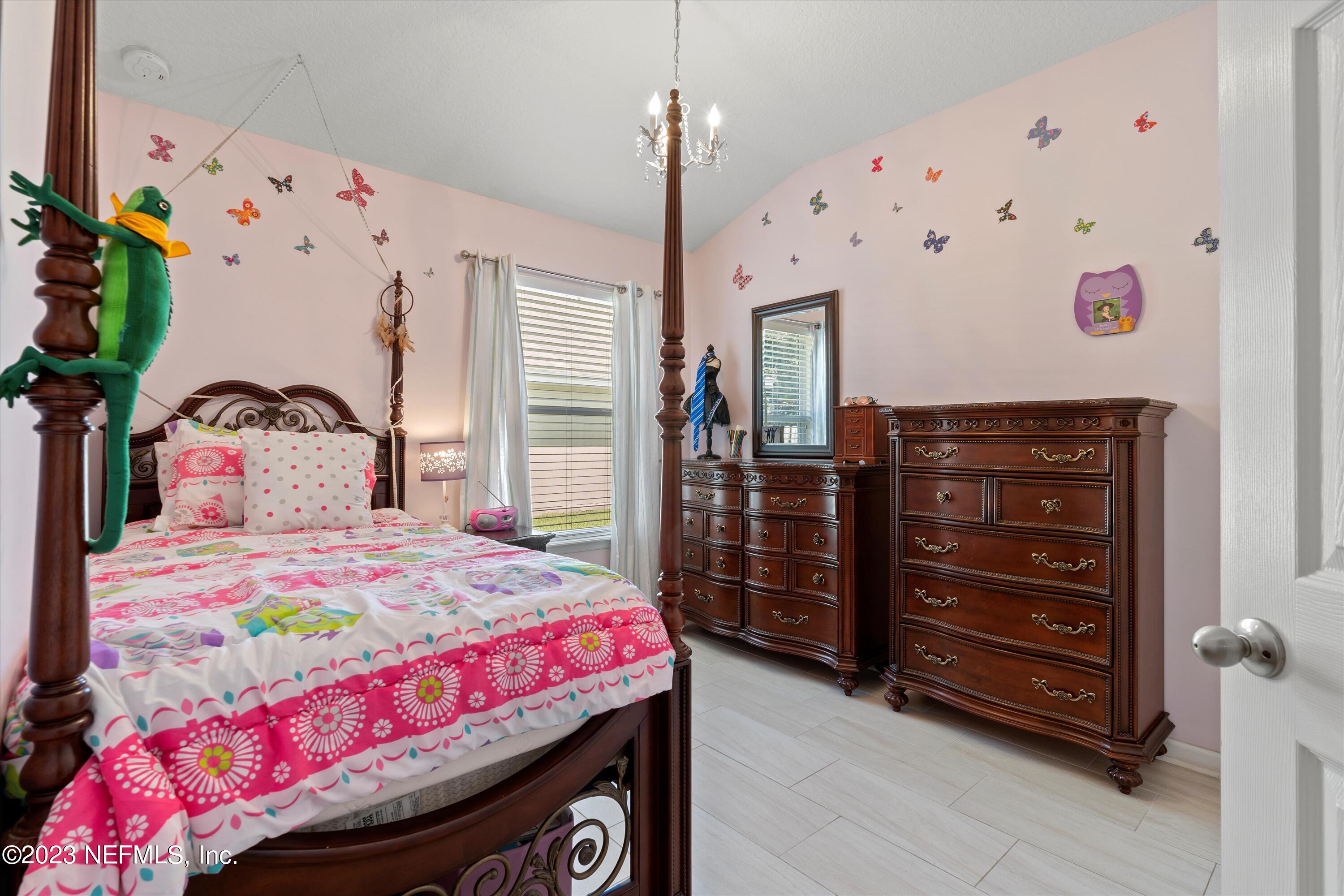 113 GOLDEN GUARD Drive