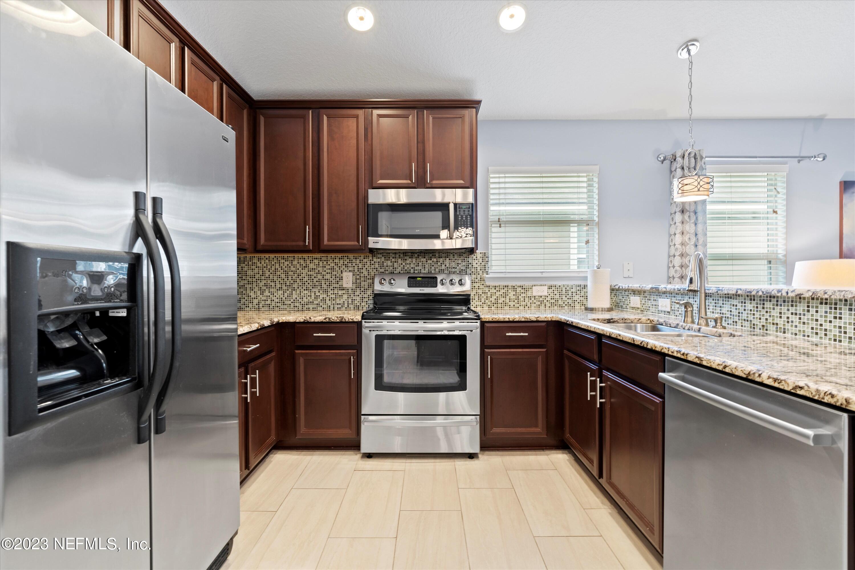 113 GOLDEN GUARD Drive