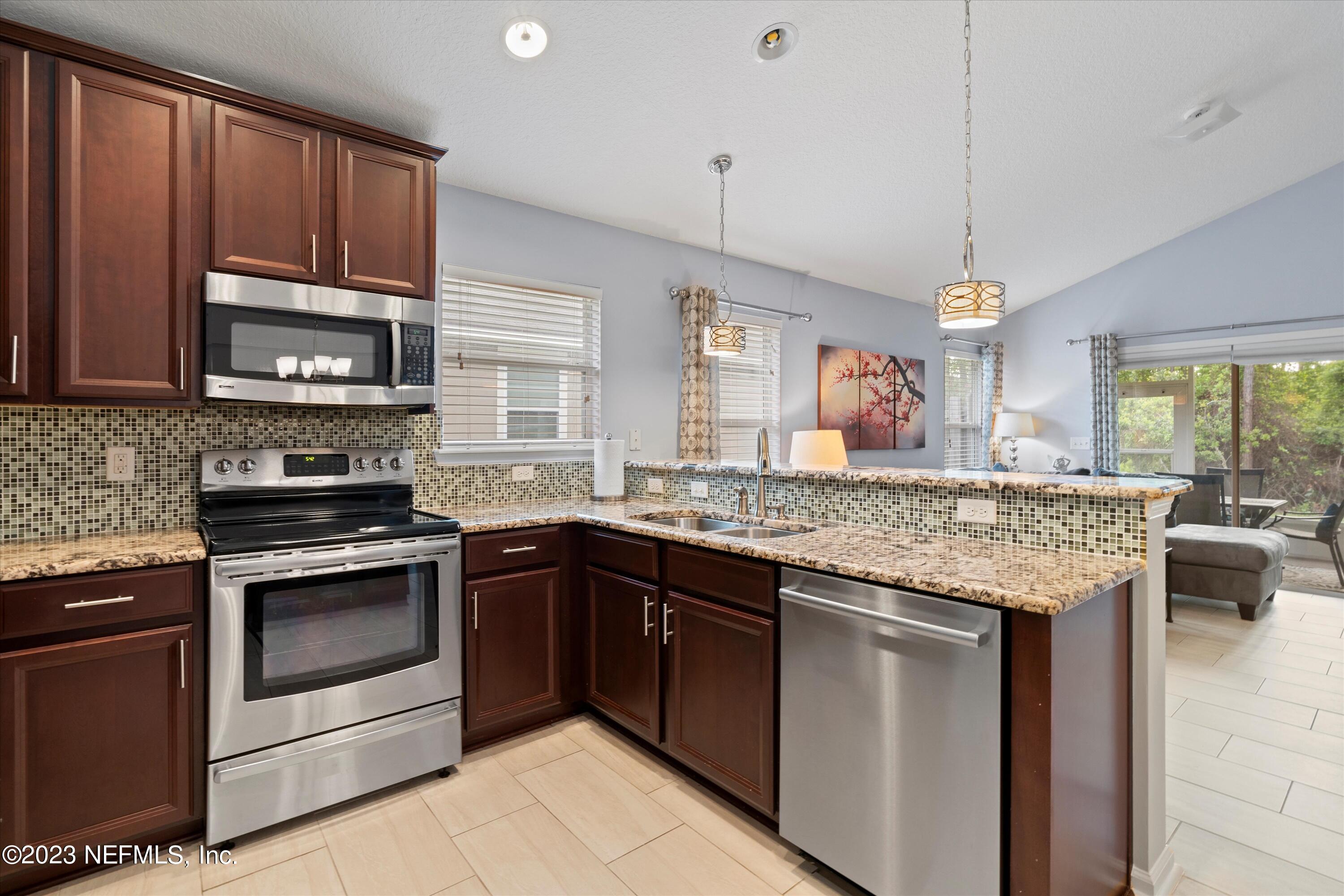 113 GOLDEN GUARD Drive