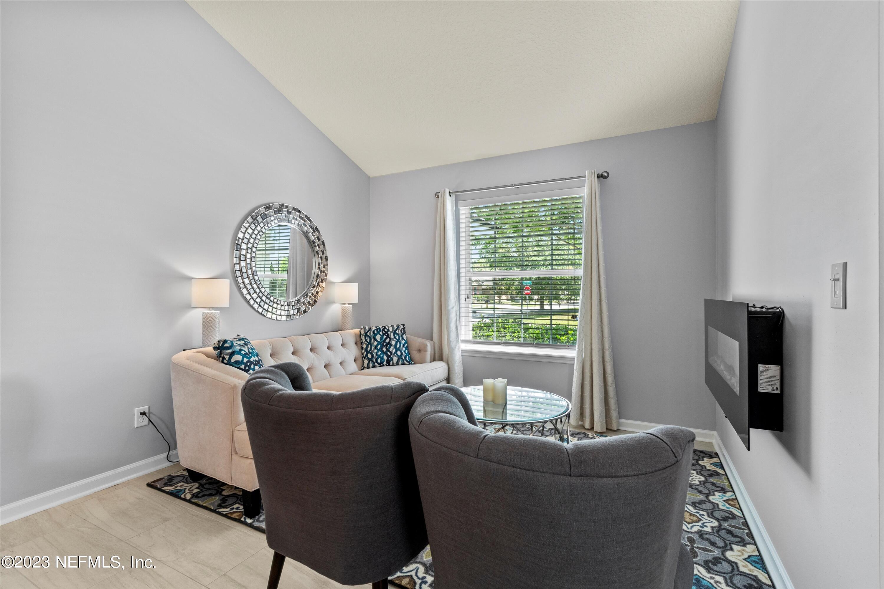 113 GOLDEN GUARD Drive