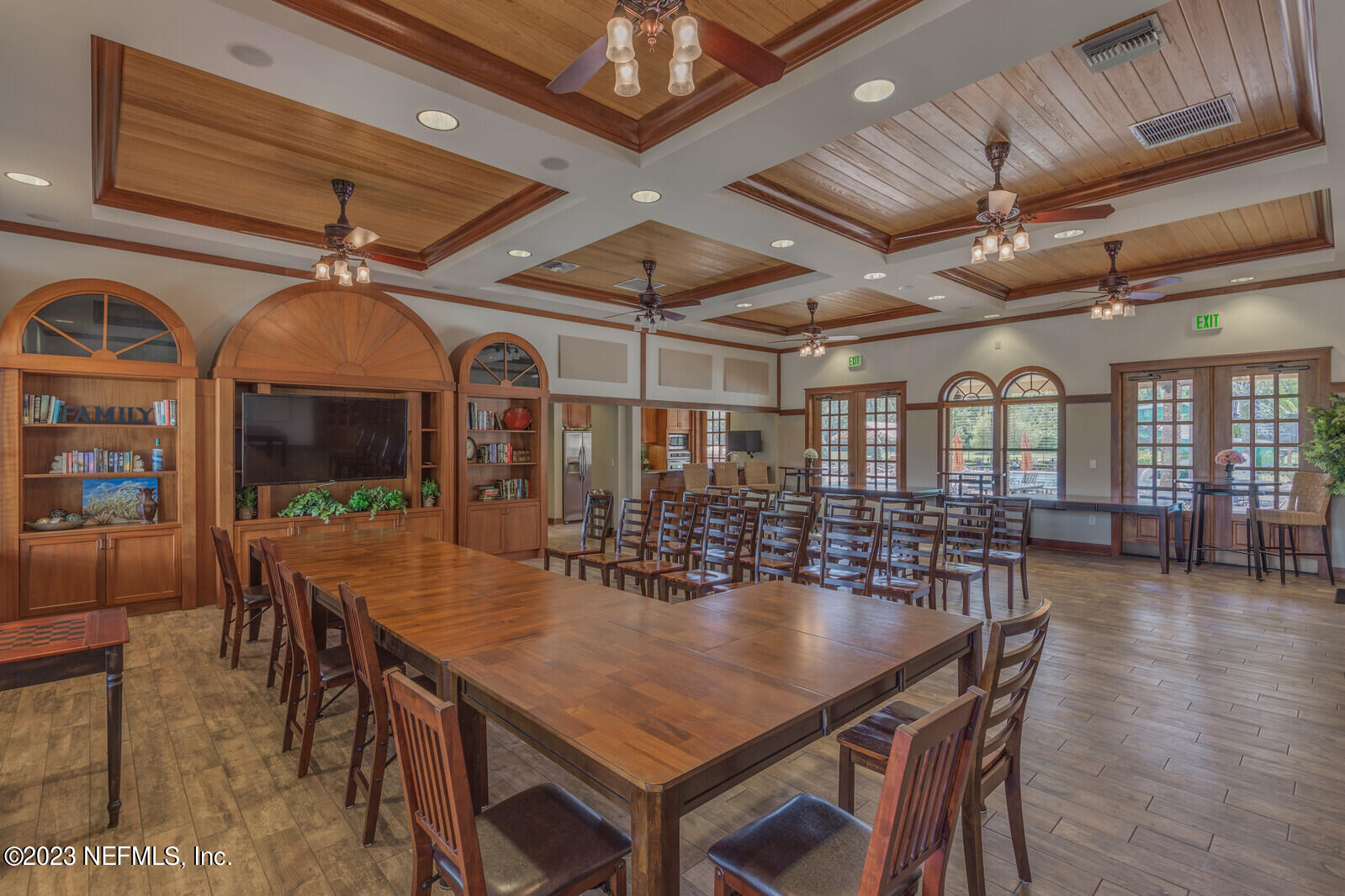 291 ELLSWORTH Circle