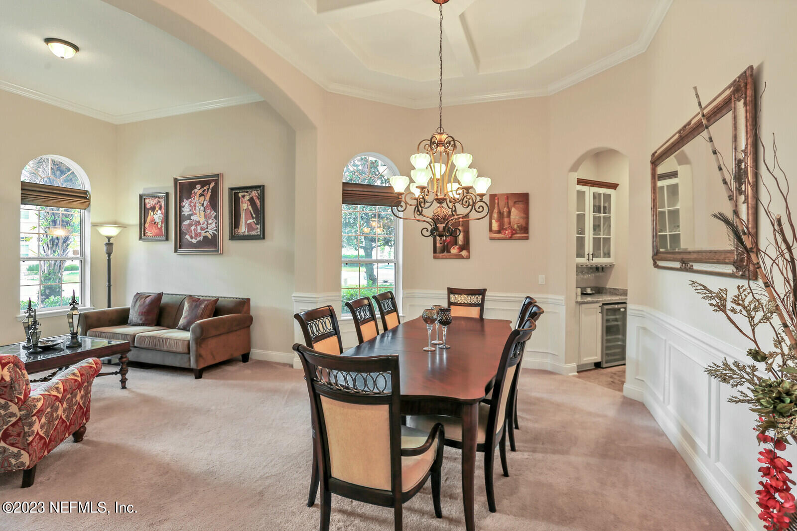 291 ELLSWORTH Circle