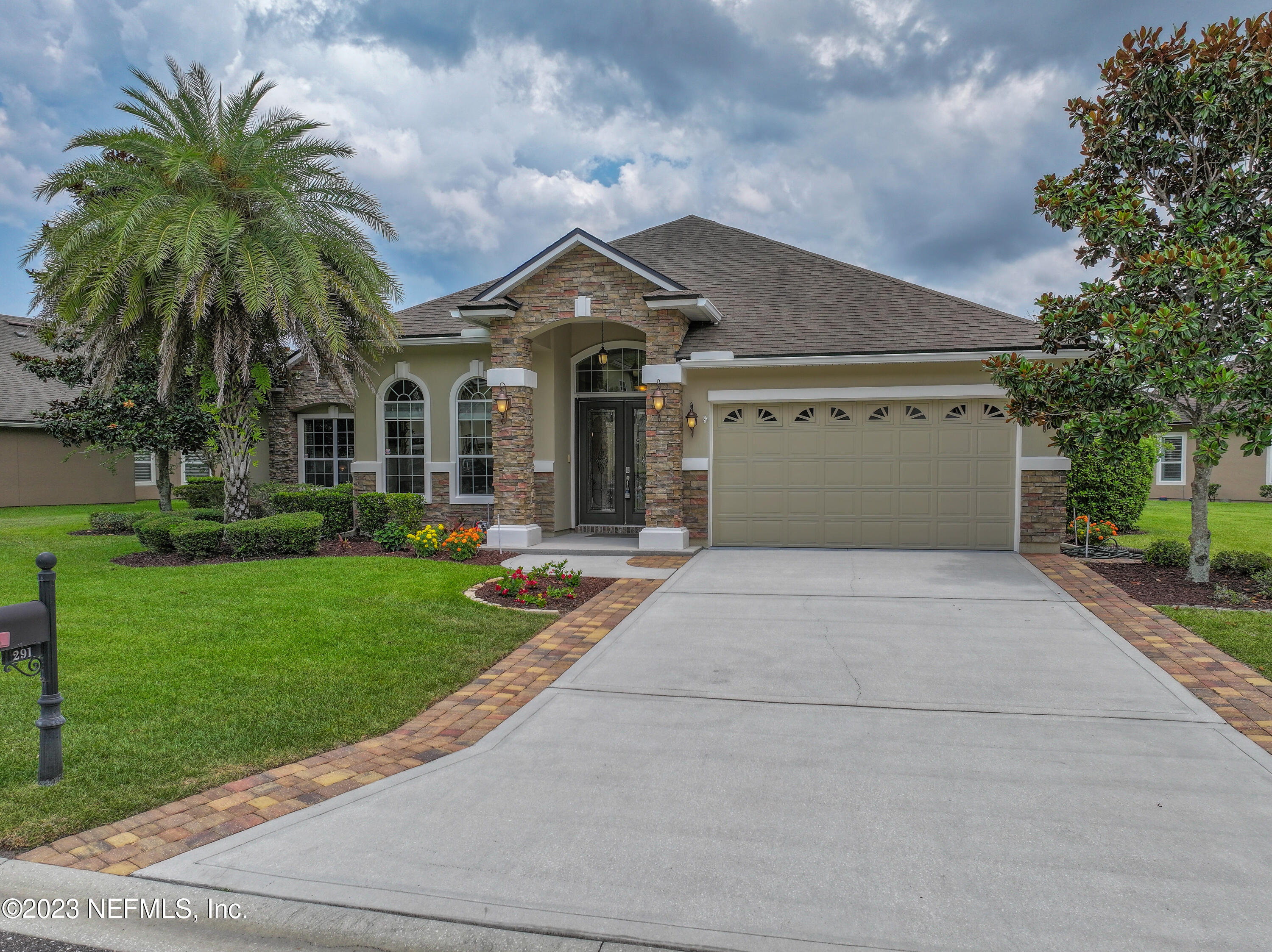 291 ELLSWORTH Circle