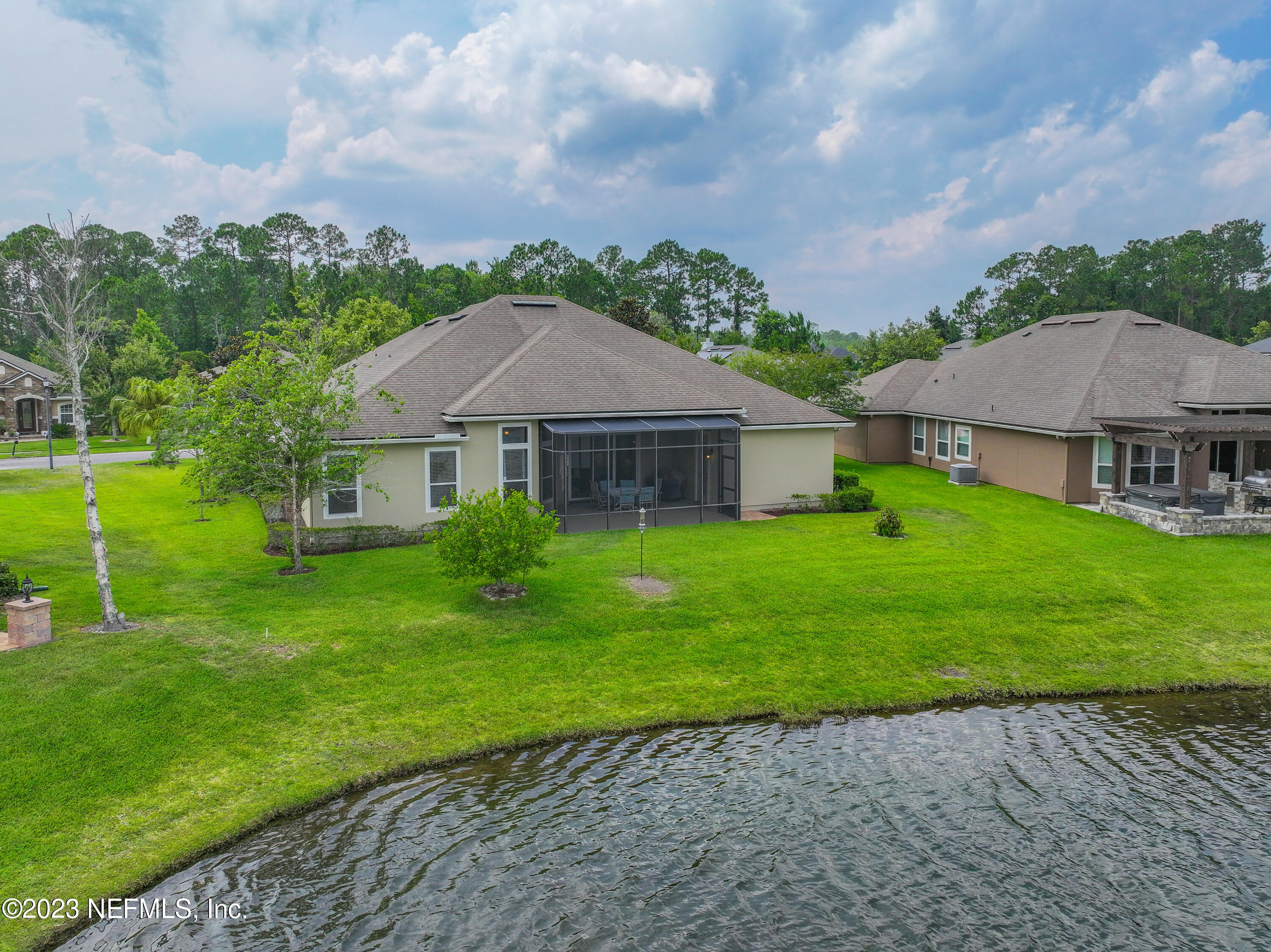 291 ELLSWORTH Circle