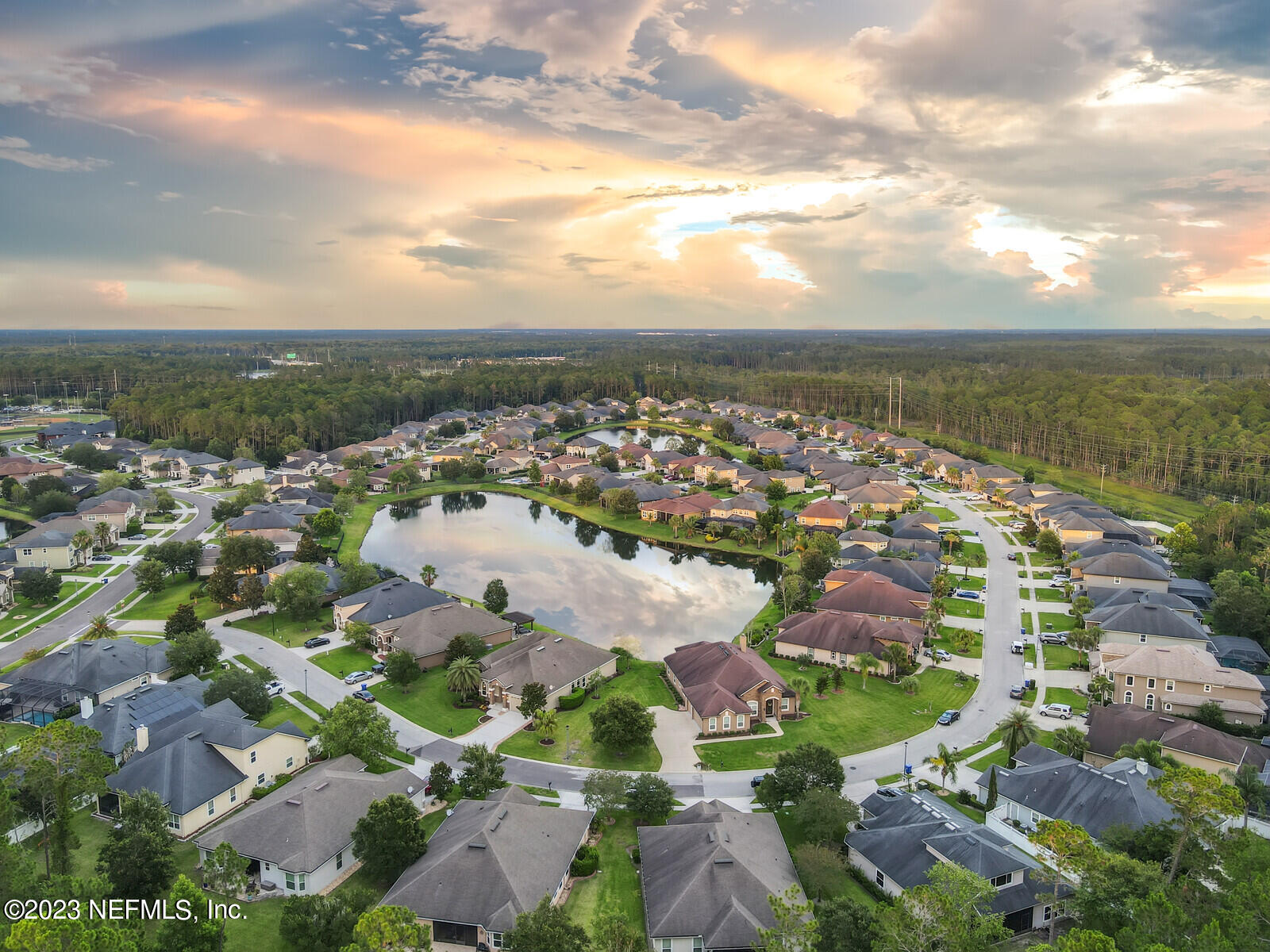 291 ELLSWORTH Circle