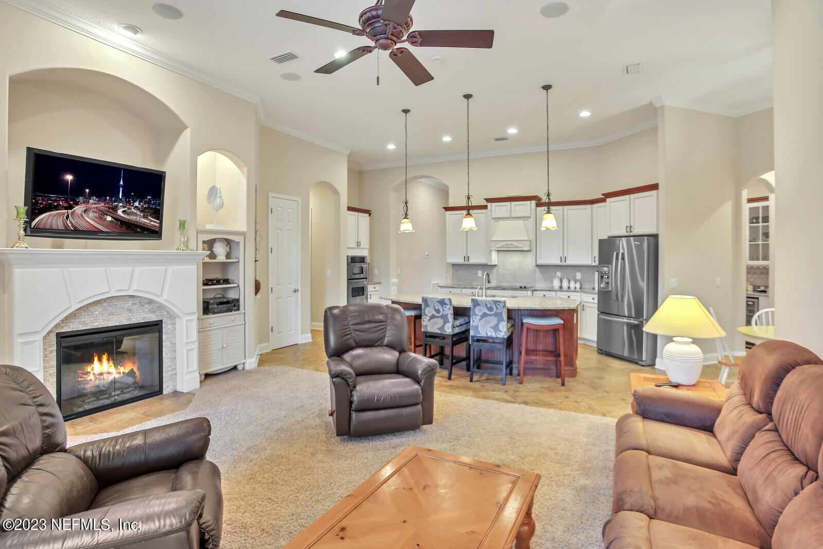 291 ELLSWORTH Circle