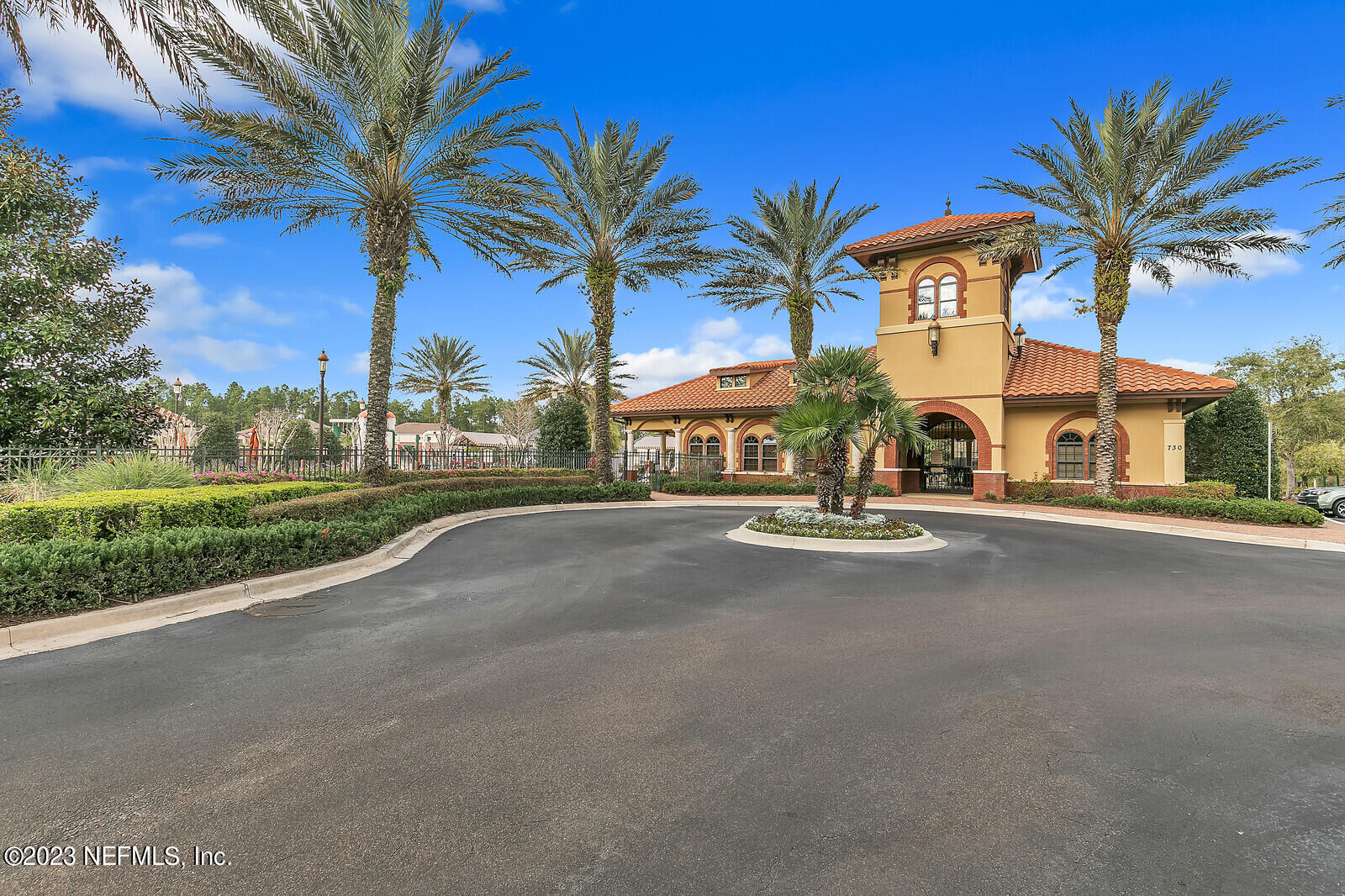 291 ELLSWORTH Circle