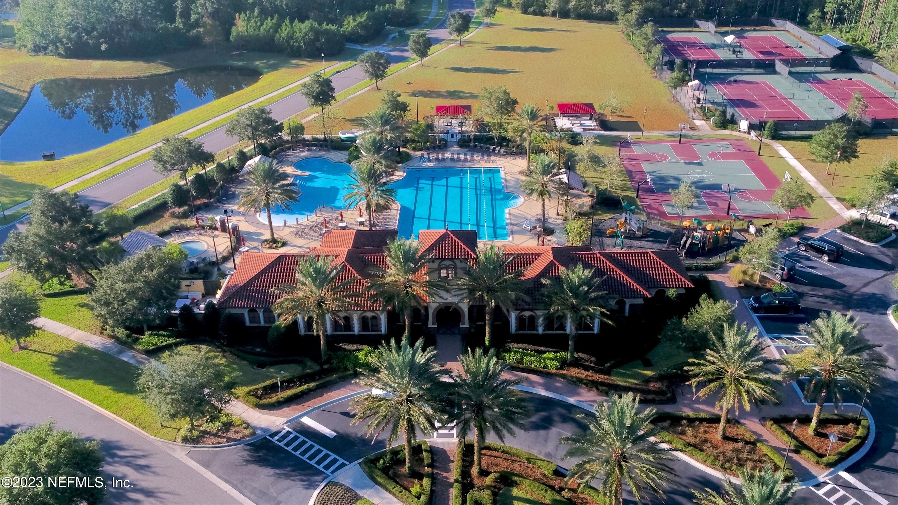 291 ELLSWORTH Circle