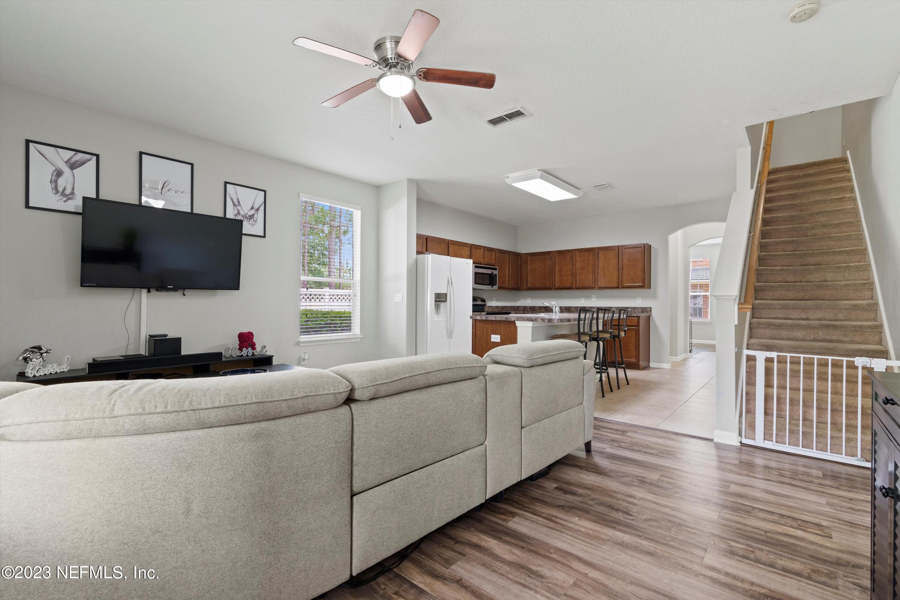 625 OAKLEAF PLANTATION Parkway, 515