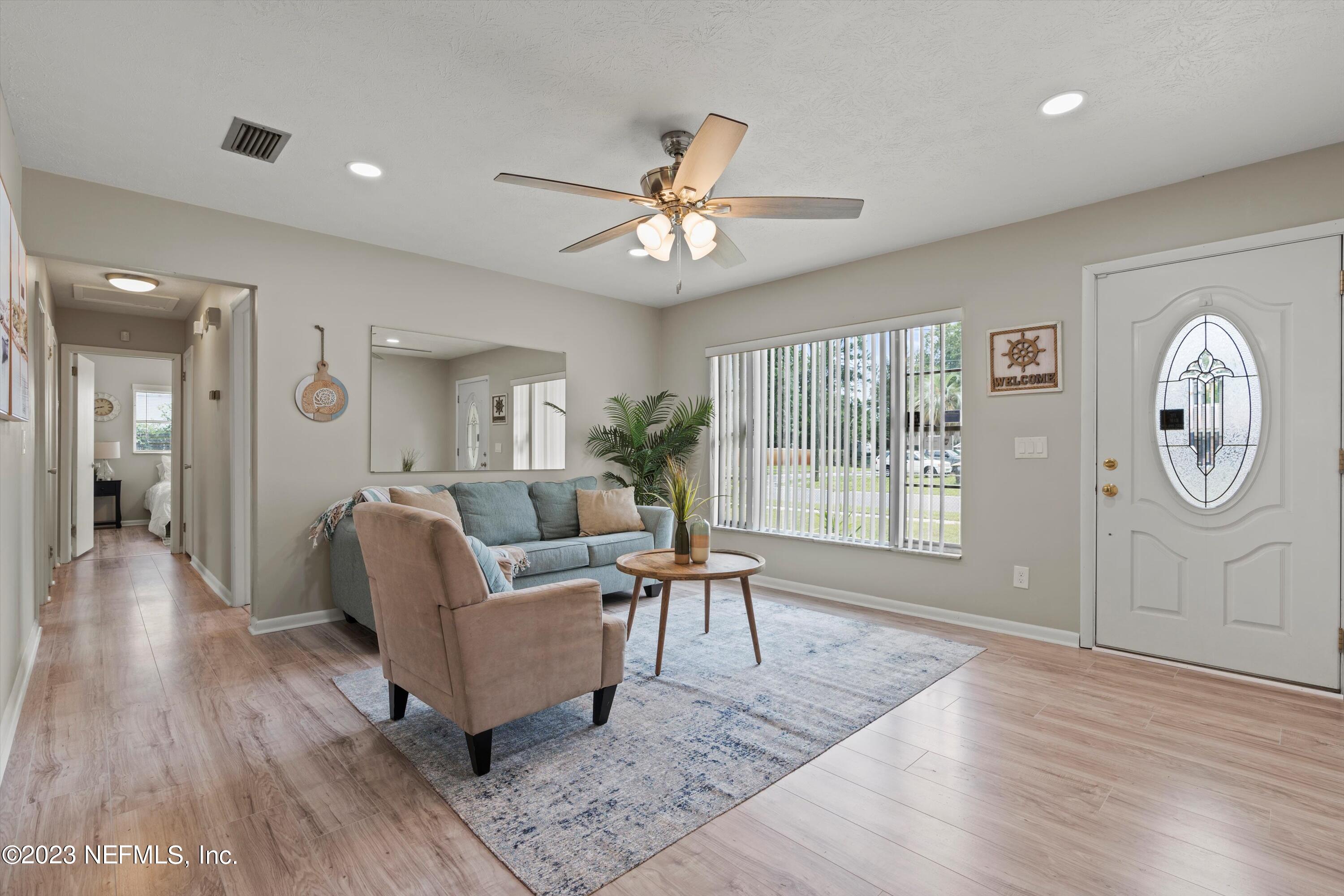 5905 RENAULT Drive W